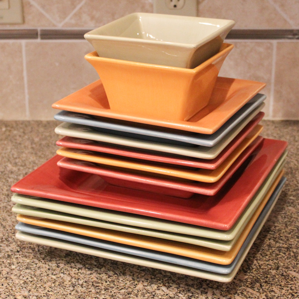 Hand-Painted Espana "Lifestyle" Dinnerware