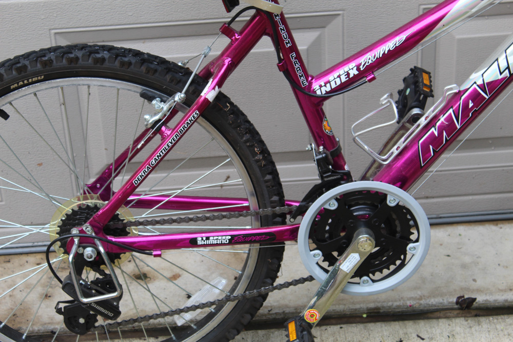 Malibu Air Blast Girl's Mountain Bike