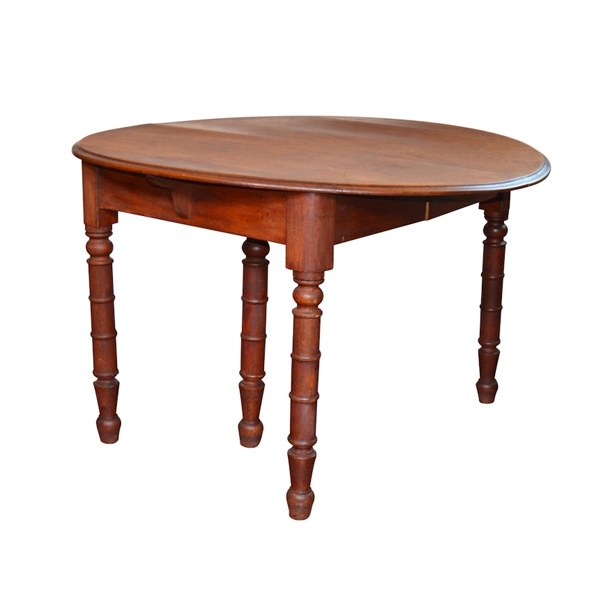 American Round Oak Dining Table, Late 19th/Early 20th Century