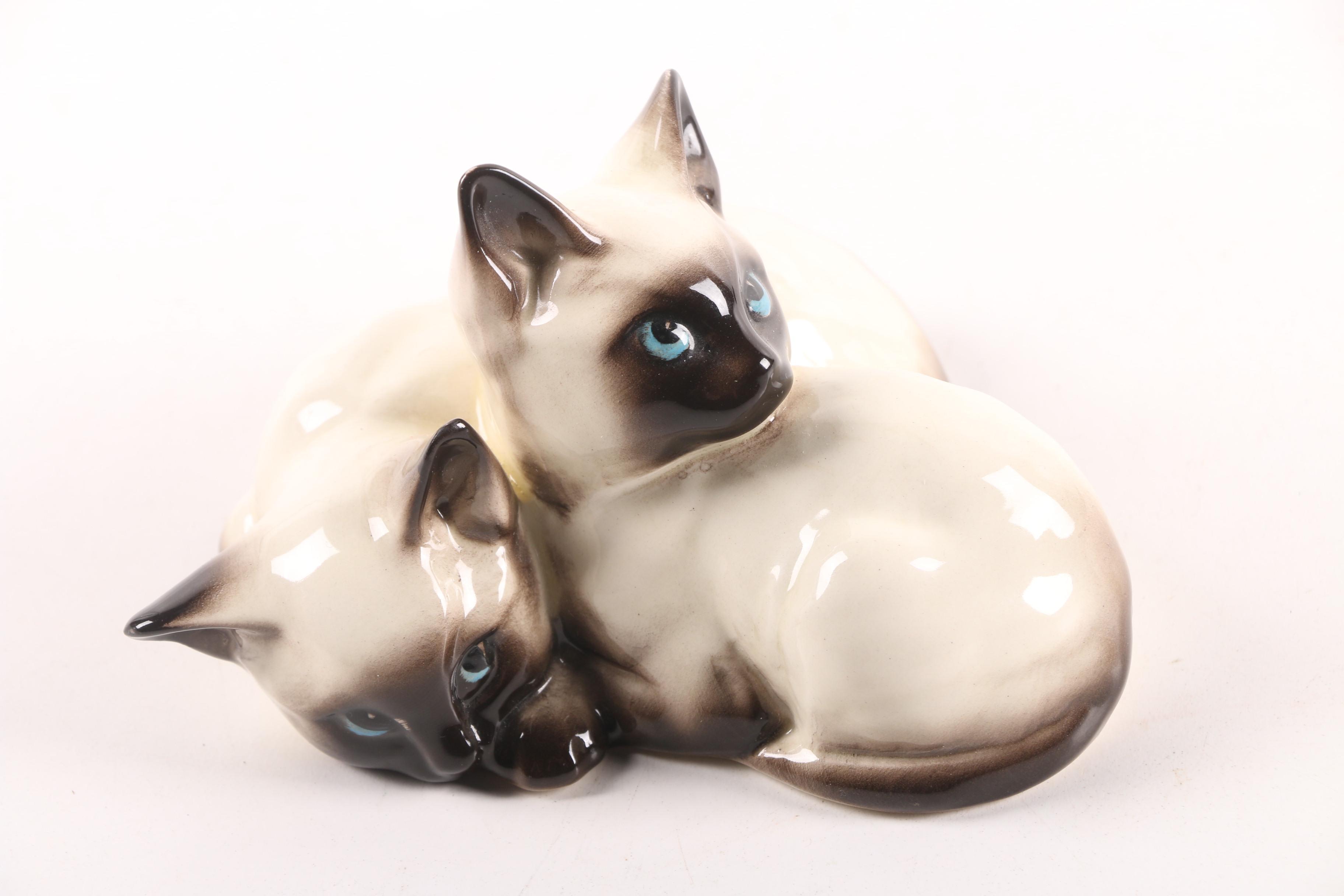Beswick "Siamese Kittens" Figurine and Hunting Themed Fox Shelf Sitter