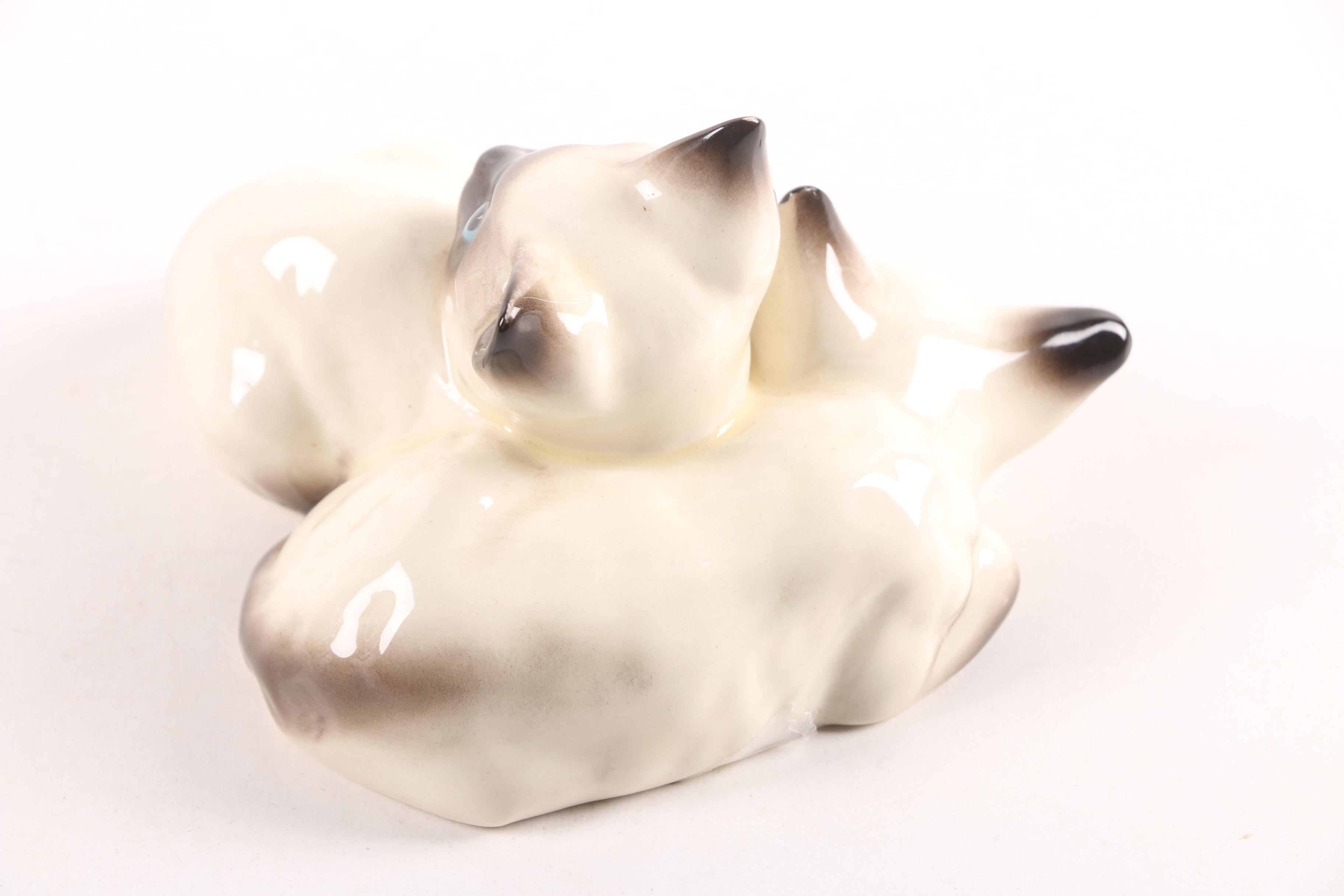 Beswick "Siamese Kittens" Figurine and Hunting Themed Fox Shelf Sitter