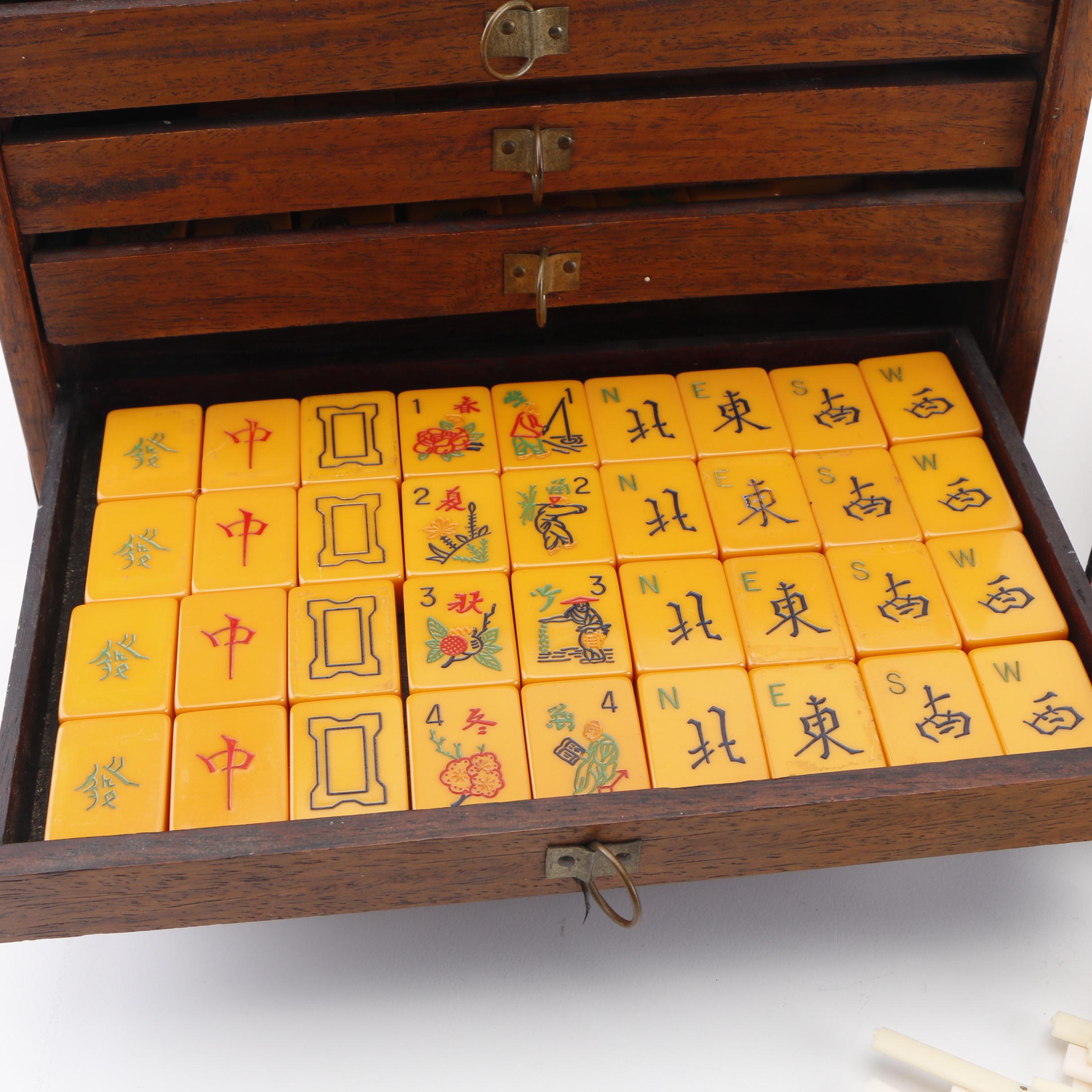 Vintage Mahjong Sets in Cases
