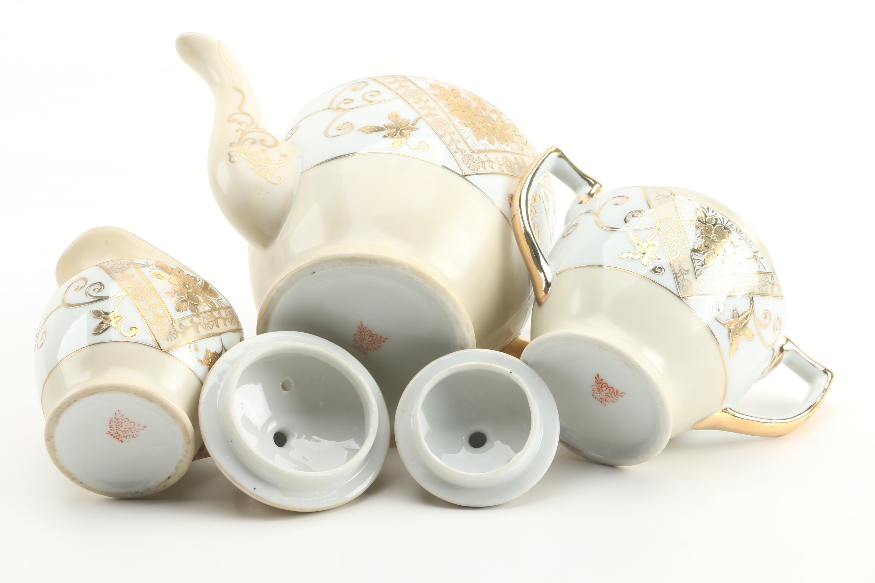 Moriyama Mori-machi Japanese Hand-Painted Gilt Porcelain Tea Set