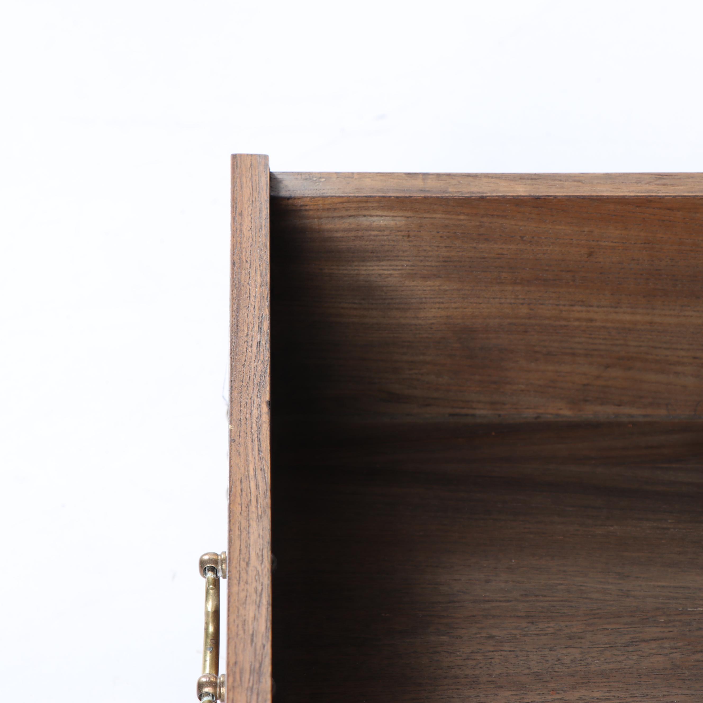 Vintage Chinese Style Chest of Drawers