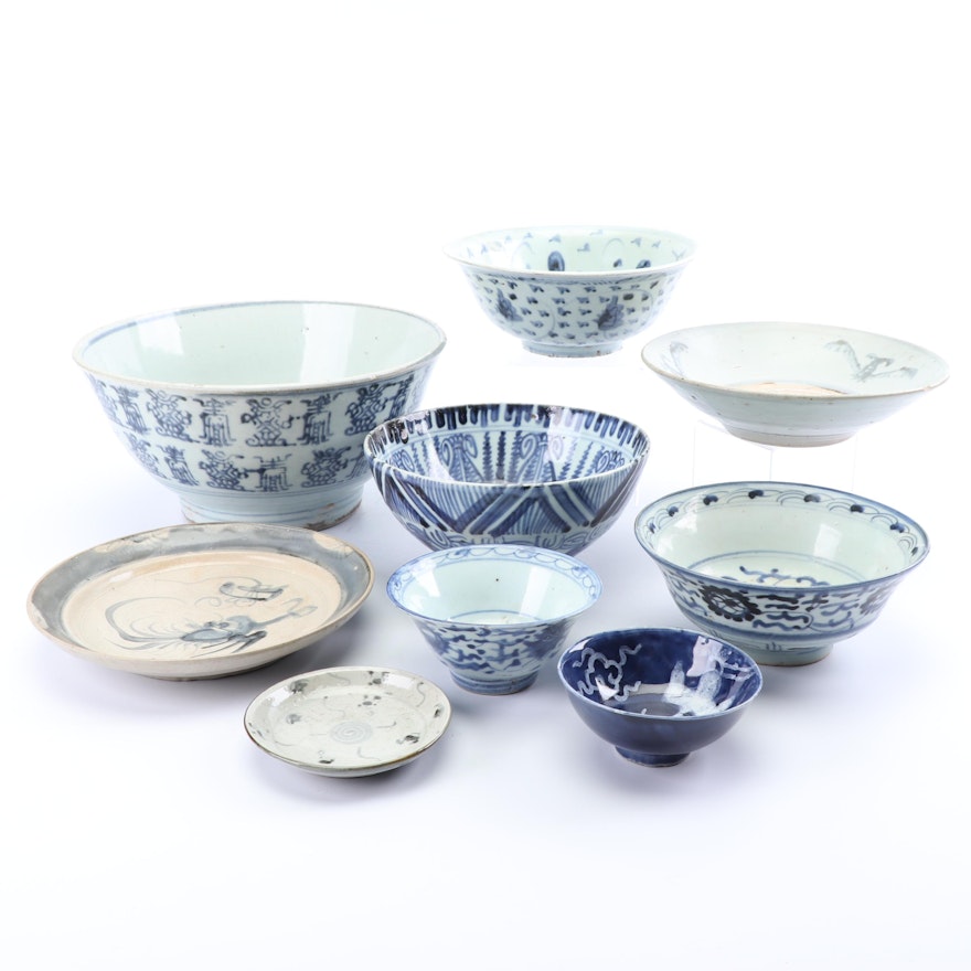 Chinese Blue and White Porcelain Bowls and Serving Platter