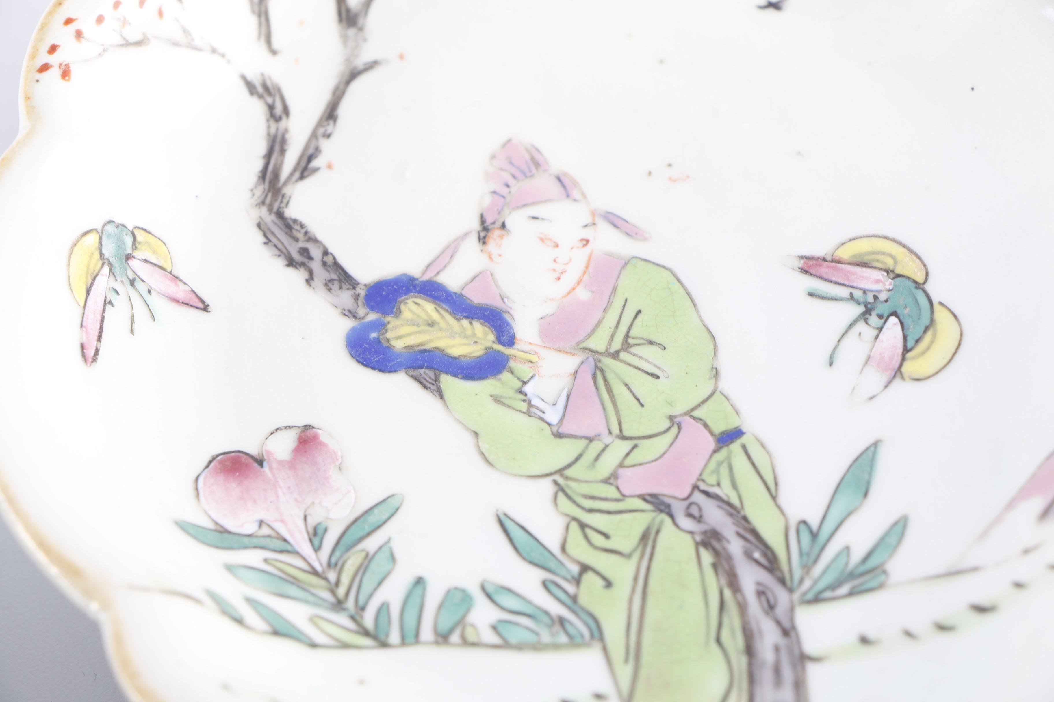 Chinese Pictorial Footed Dishes and Lidded Bowl