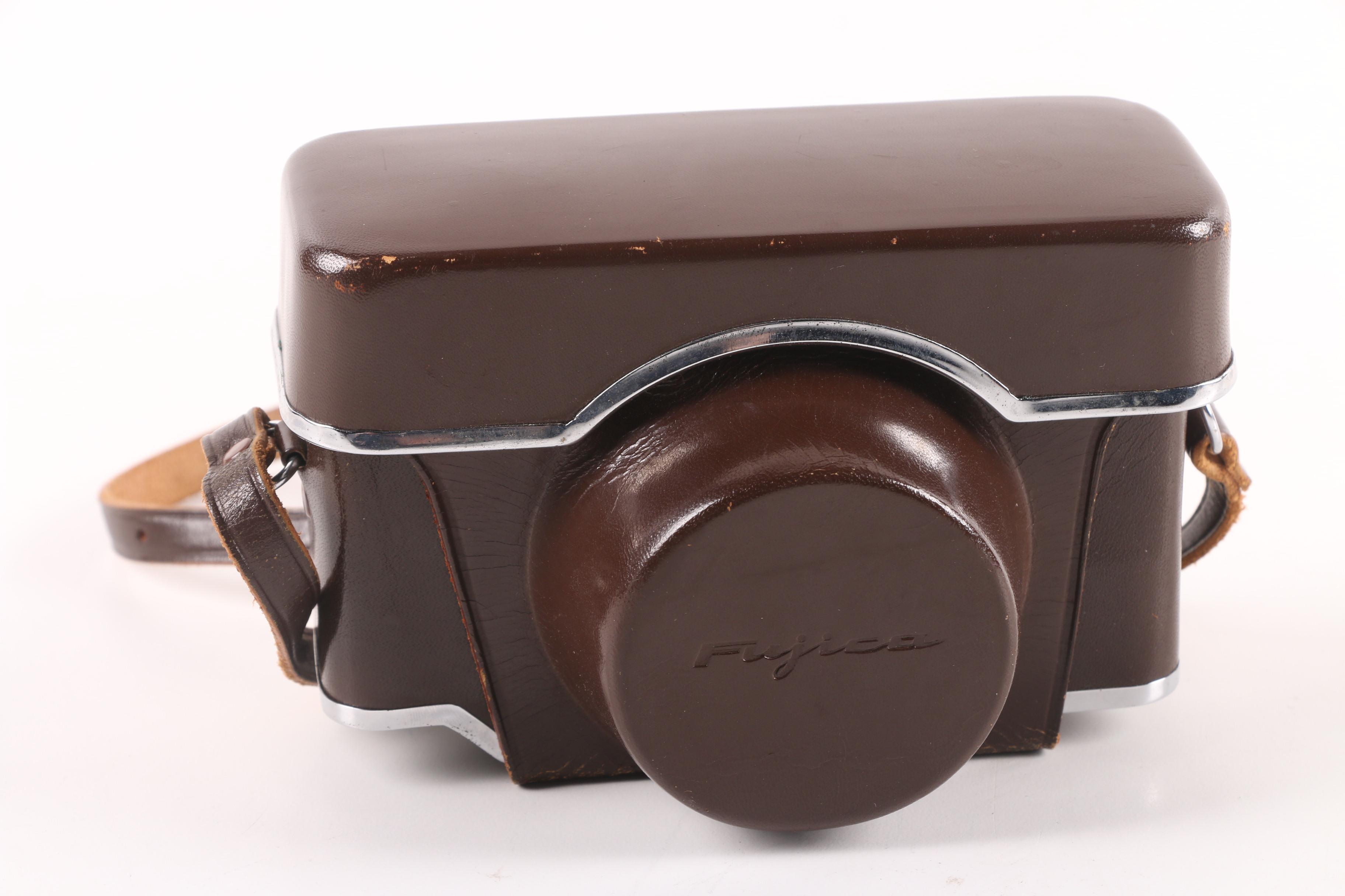 Vintage Fujica 35-EE  35mm Rangefinder Camera with Leather Case