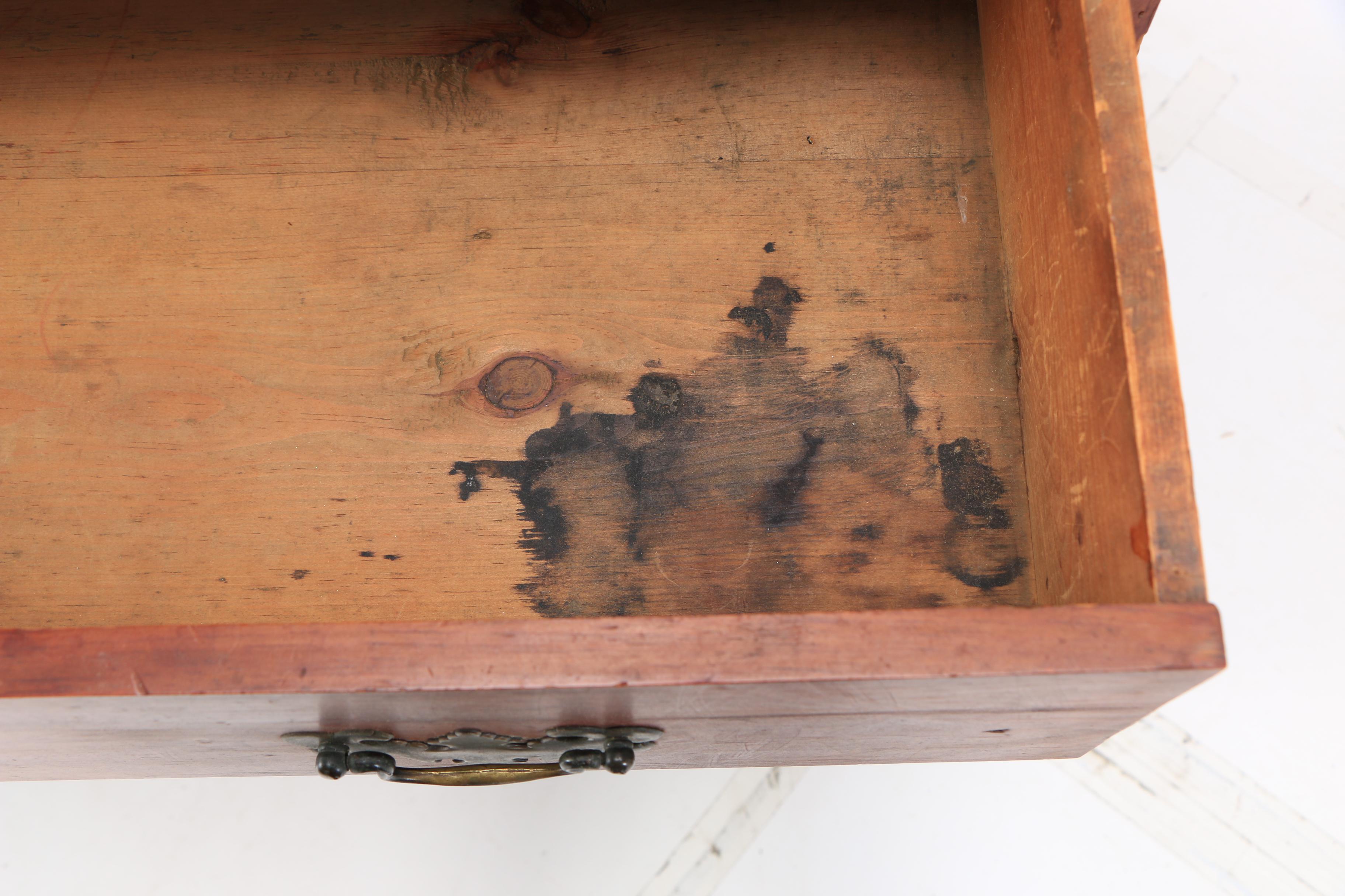 Antique Chippendale Chest of Drawers