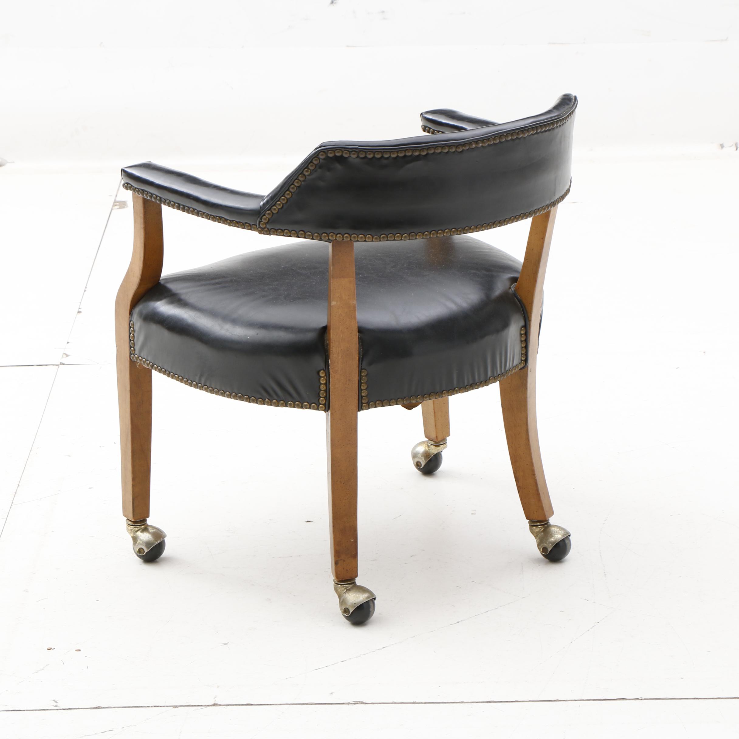 Hexagonal Poker Table with Chairs