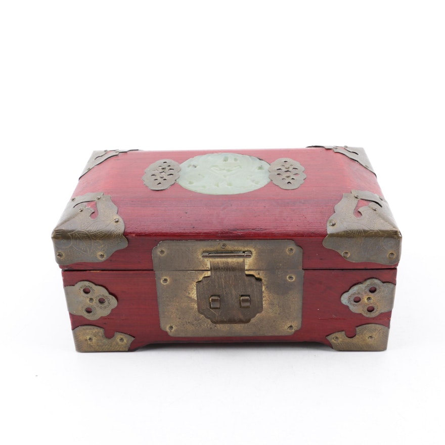 Chinese Rosewood and Bowenite Jewelry Box