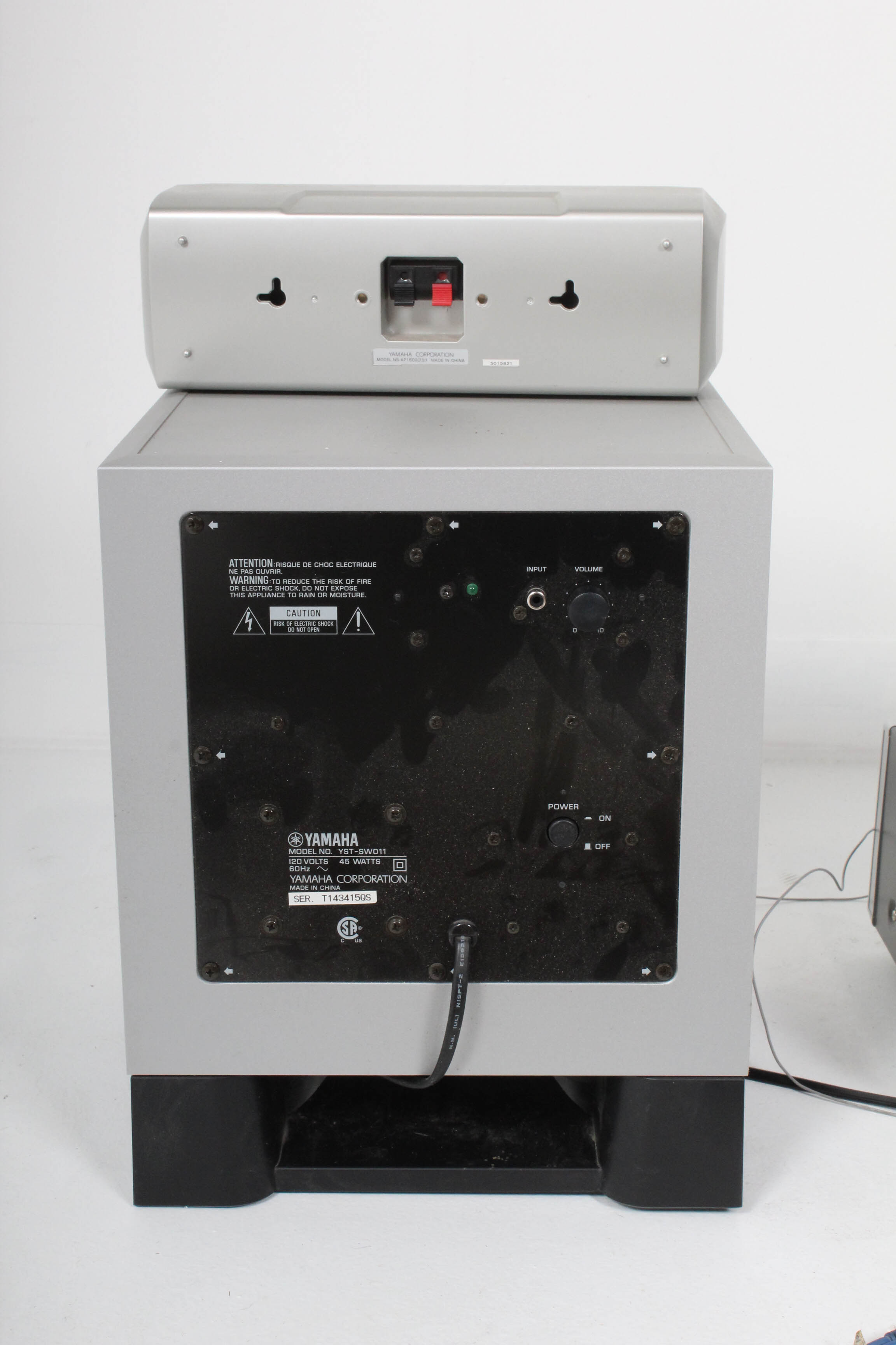 Yamaha HTR-5830 AV Reciever with Speakers