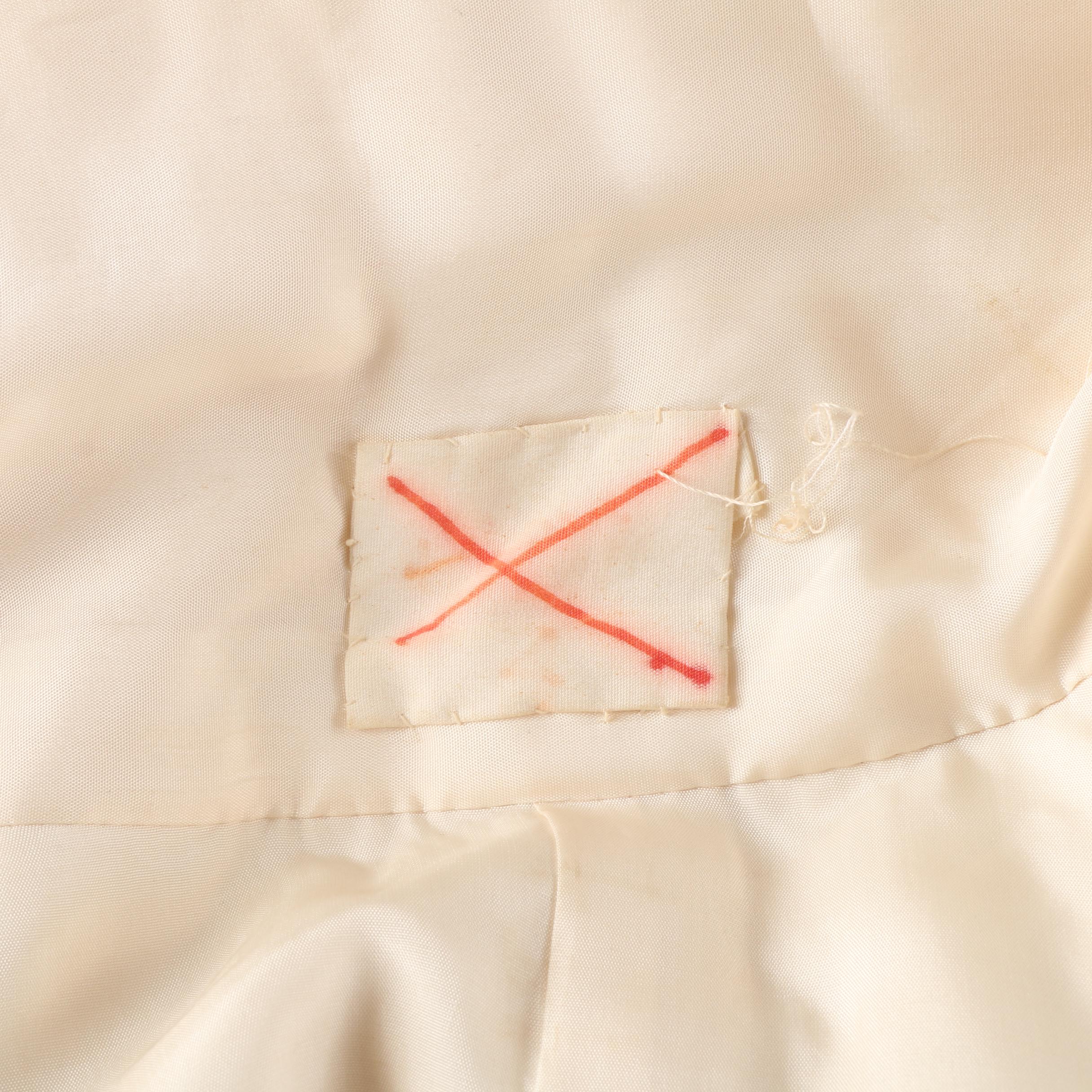 Japanese Off-White Silk Damask Shiro-Uchikake Kimono with Mink Fur Collar