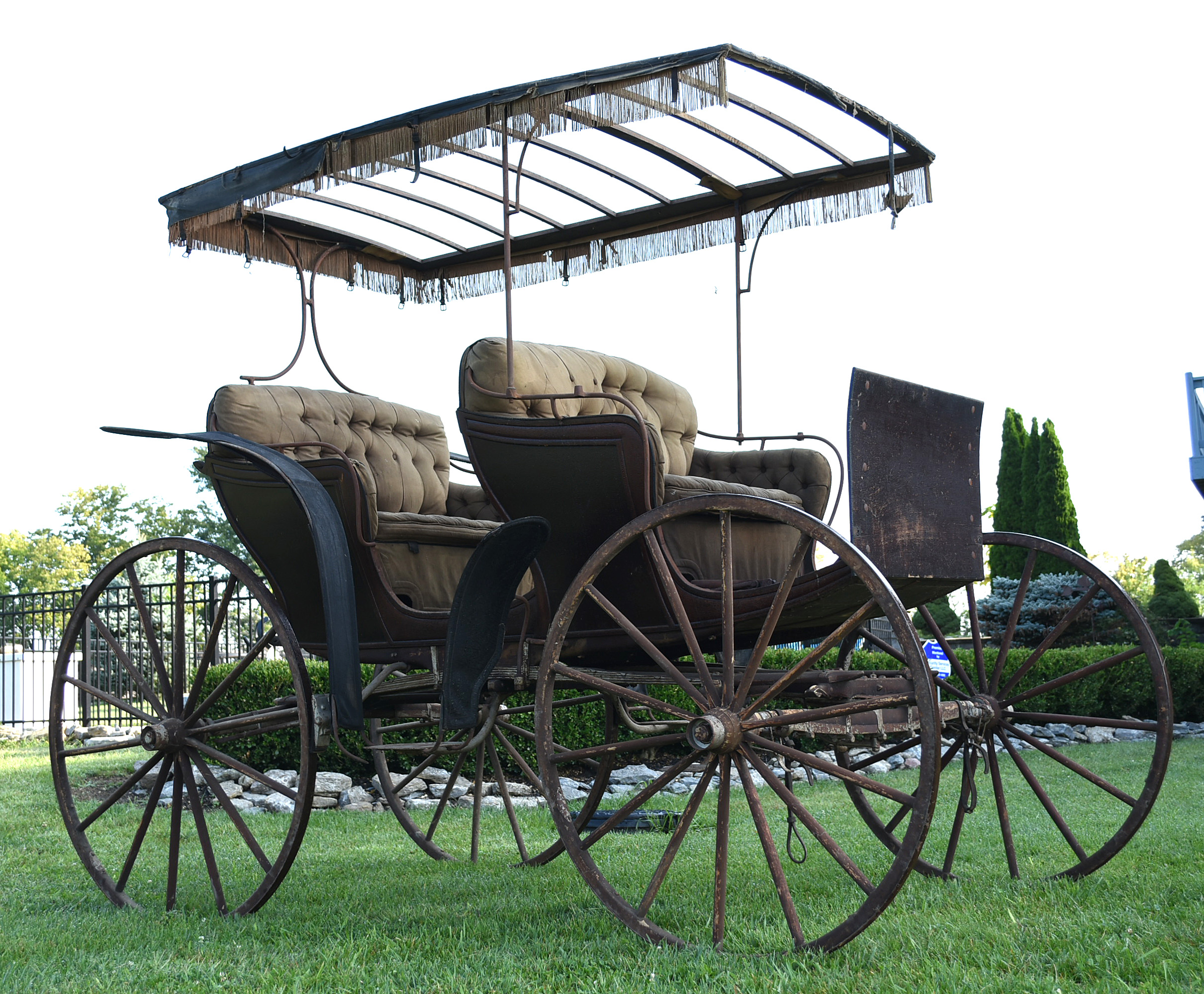 Late 19th Century Horse Drawn Buggy Glen Falls Buckboard Surrey For Restoration