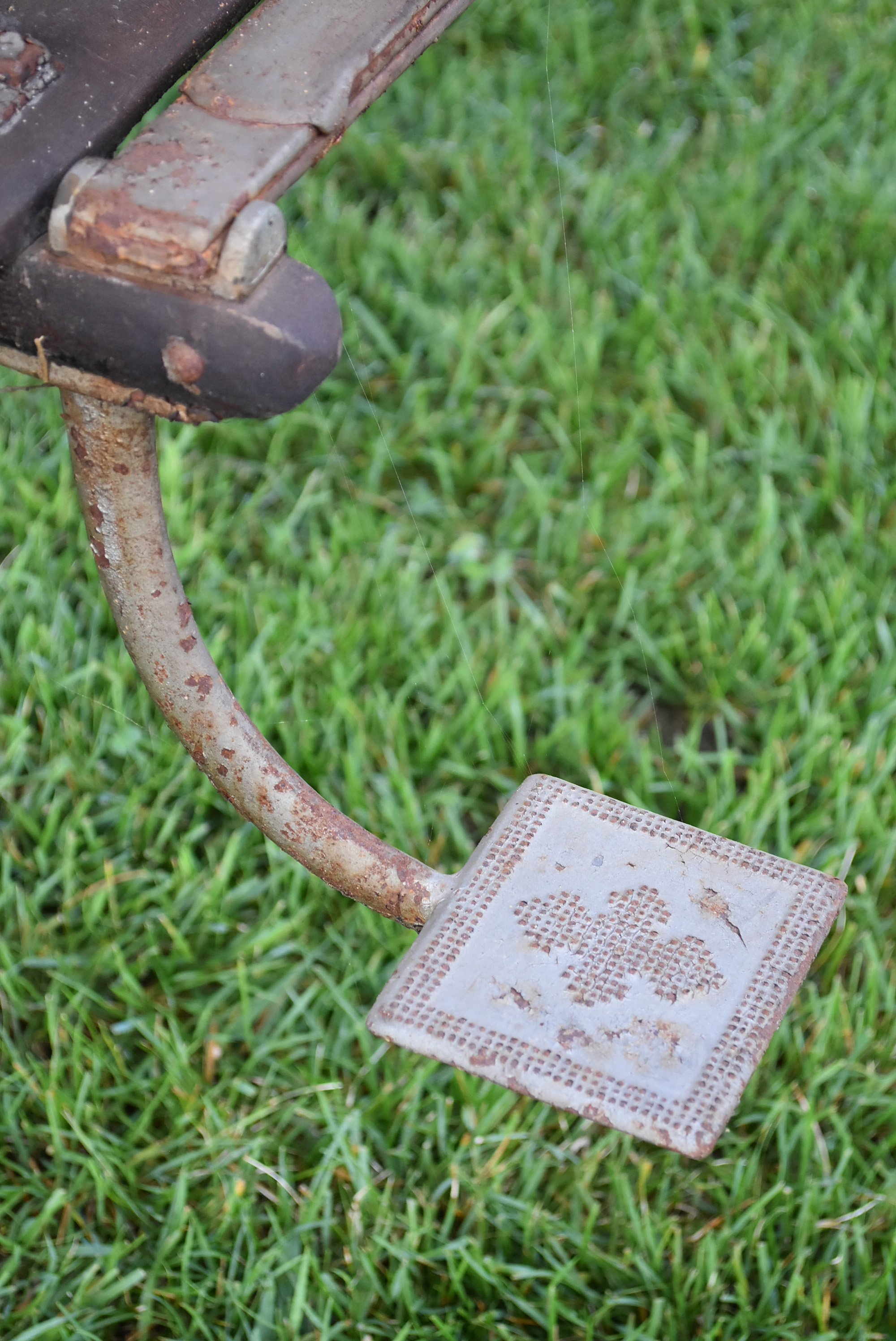 Late 19th Century Horse Drawn Buggy Glen Falls Buckboard Surrey For Restoration