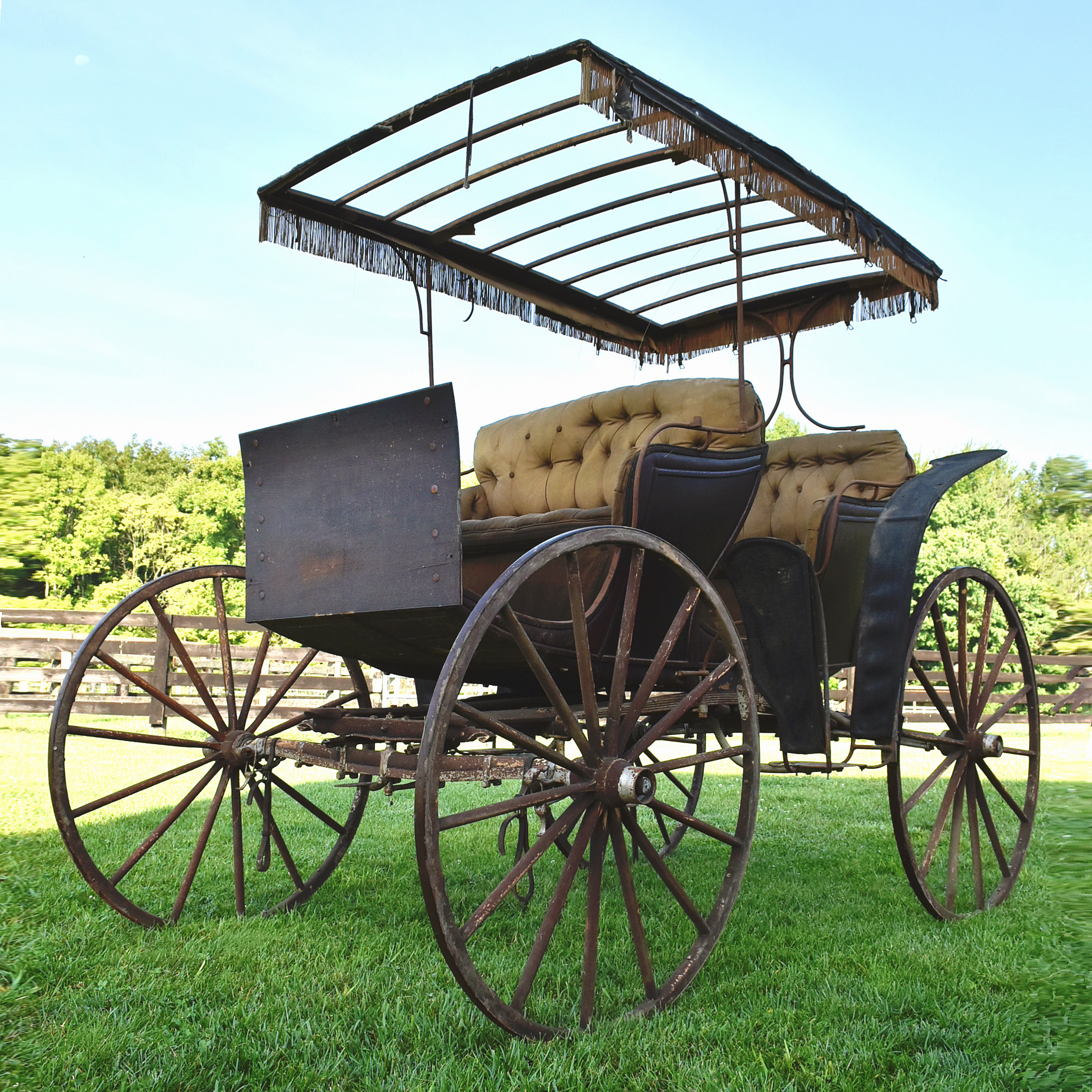 Late 19th Century Horse Drawn Buggy Glen Falls Buckboard Surrey For Restoration