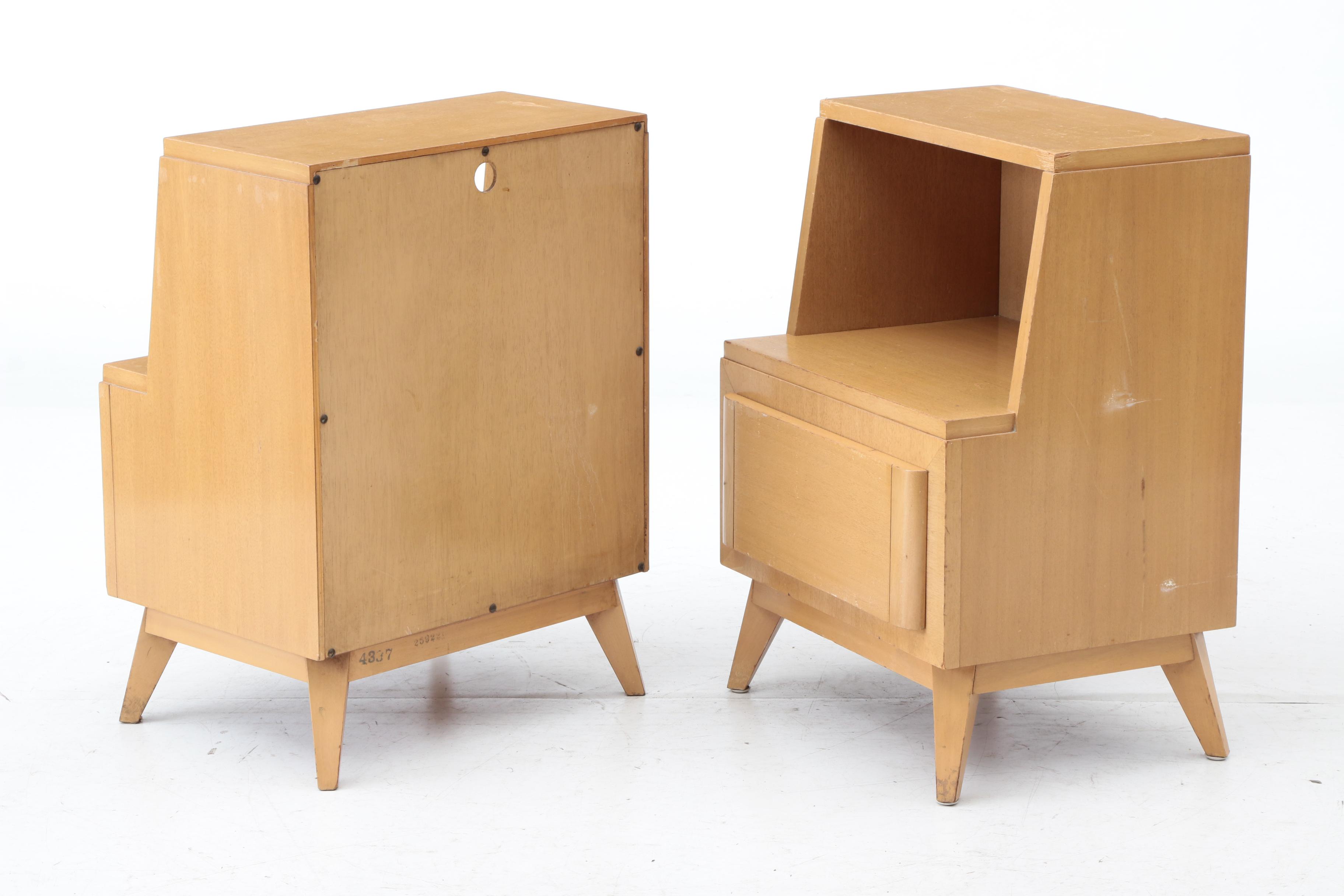 Eliel Saarinen for RWay Blonde Mahogany Nightstand Pair