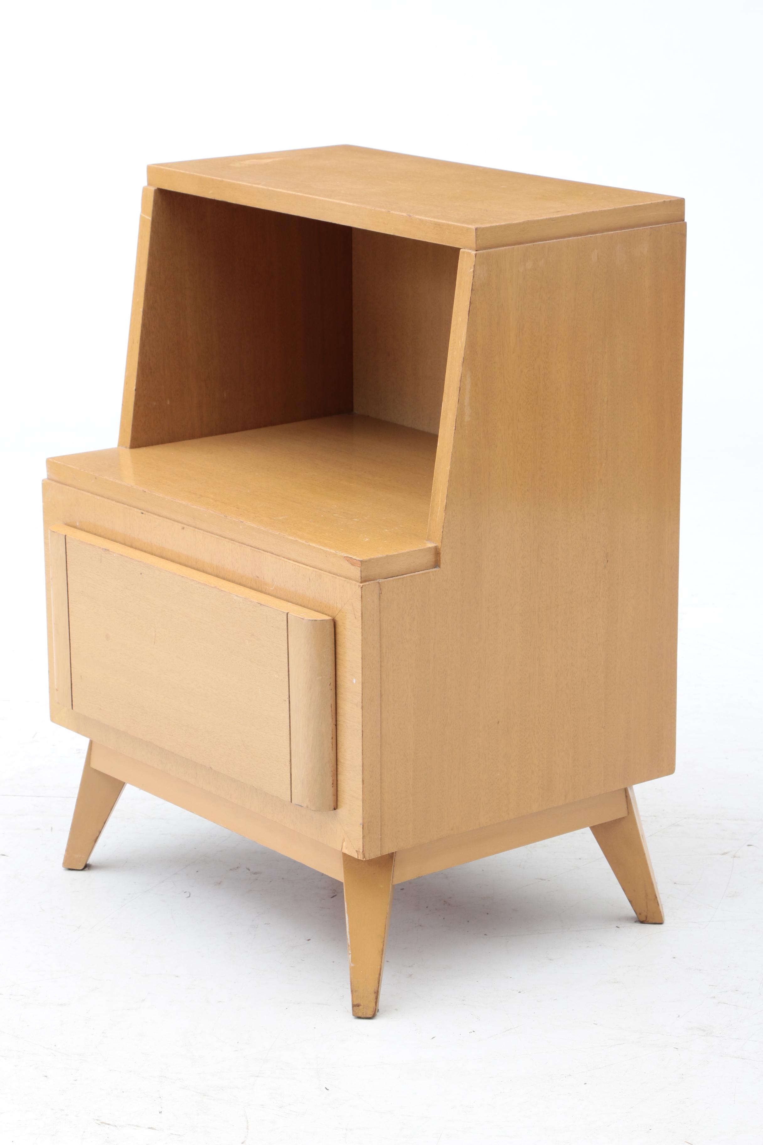 Eliel Saarinen for RWay Blonde Mahogany Nightstand Pair