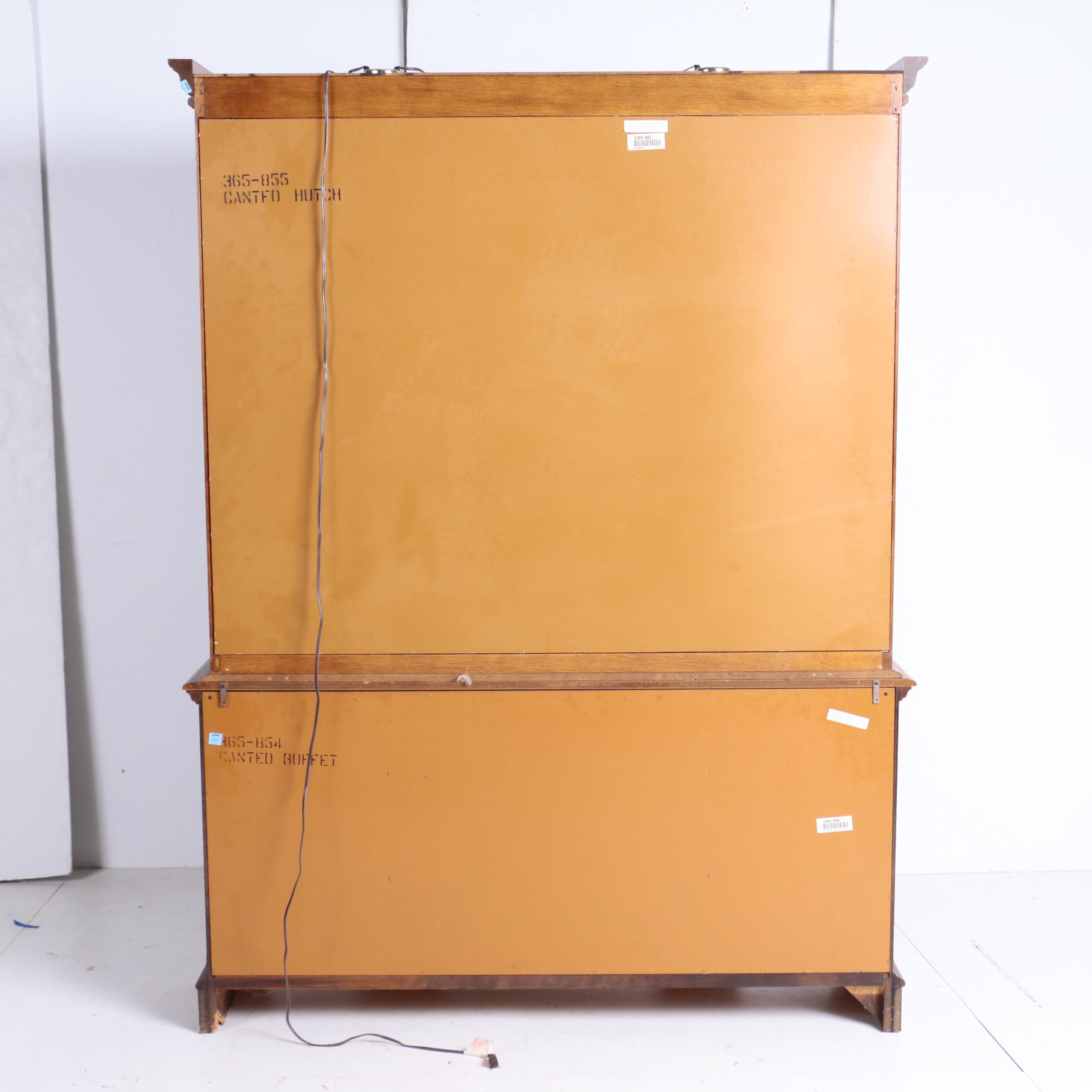 George III Style Oak-Veneered Two-Piece China Cabinet by Lexington, 20th Century