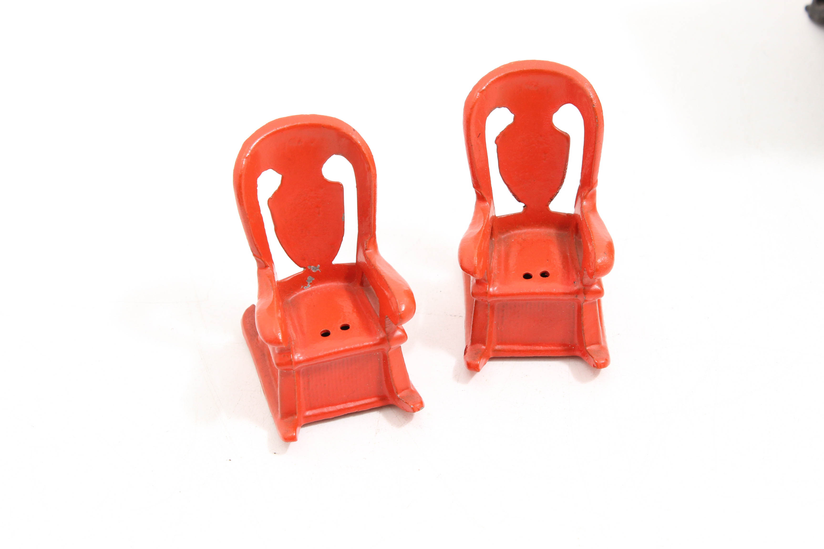 Vintage Cast Iron Toy Stove and Figurines