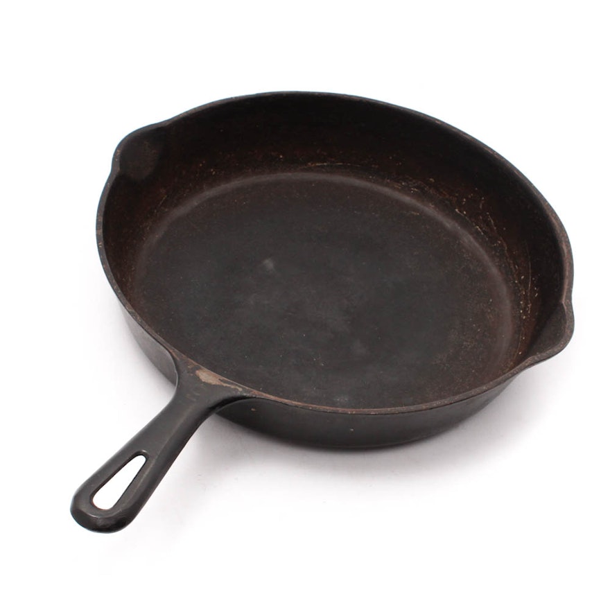 Griswold Cast Iron #6 Pan