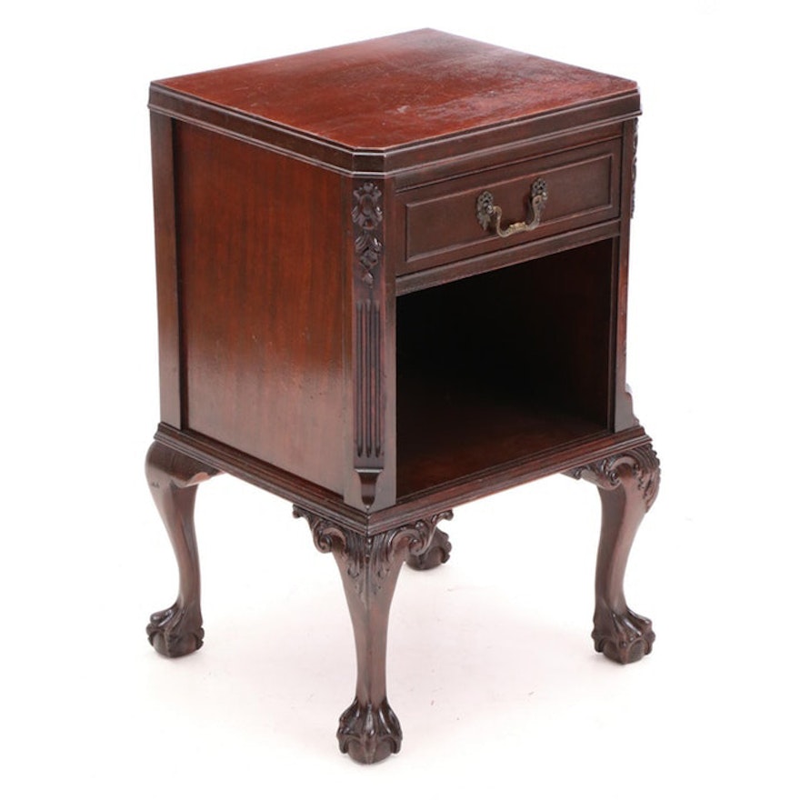 Vintage Chippendale Style Nightstand