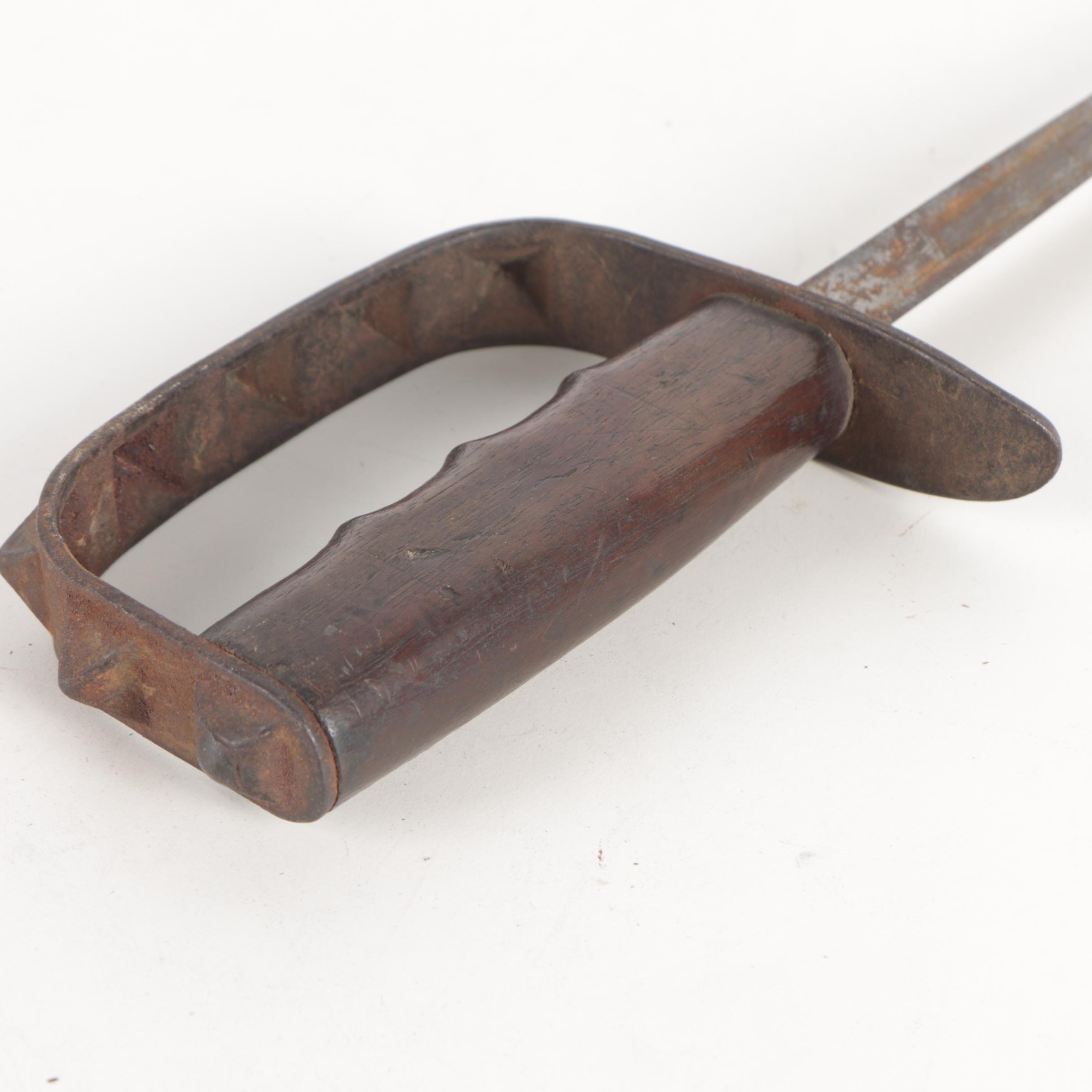 WWI Era U.S. L.F. & C. M1917 Triangular Blade Trench Knife and Scabbard