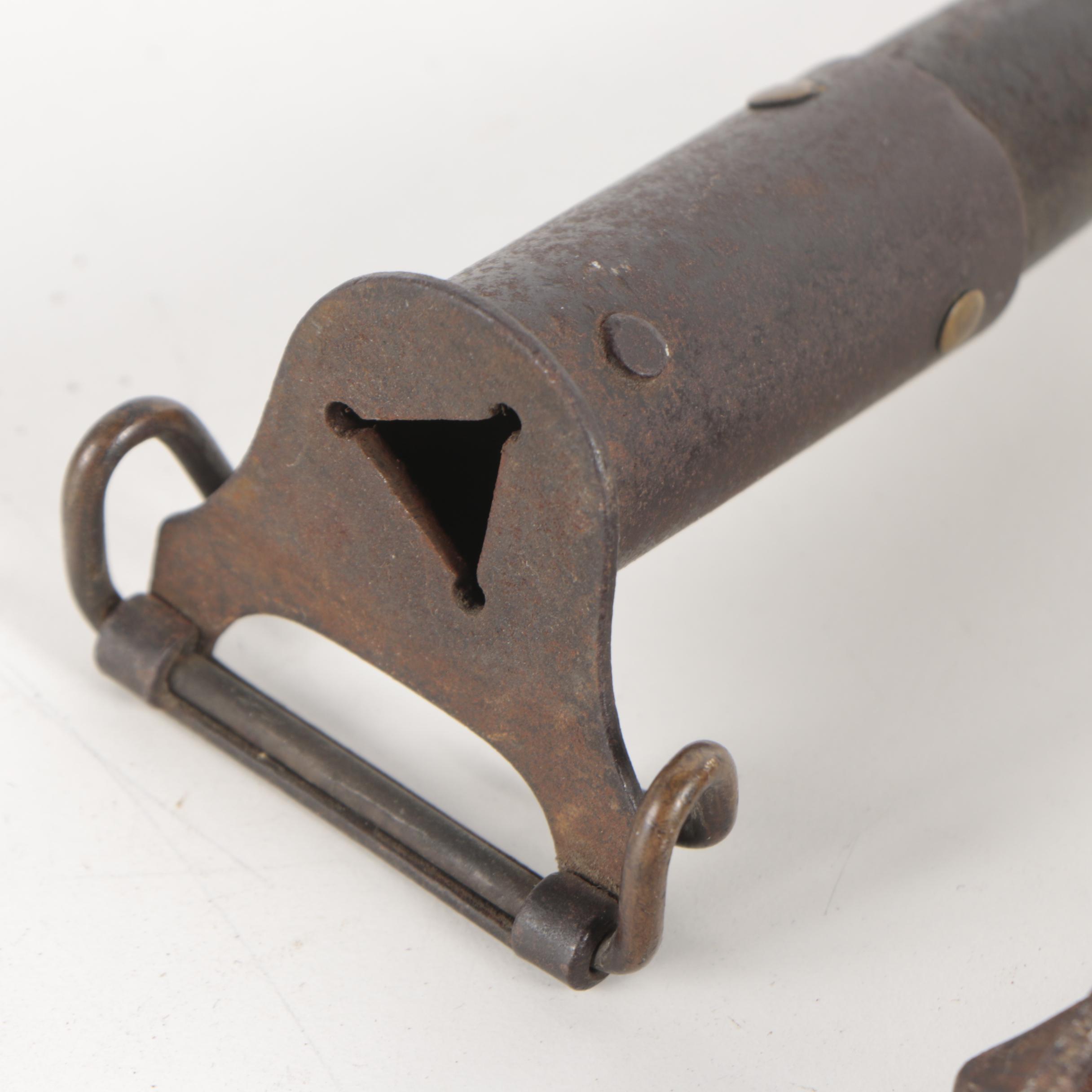 WWI Era U.S. L.F. & C. M1917 Triangular Blade Trench Knife and Scabbard