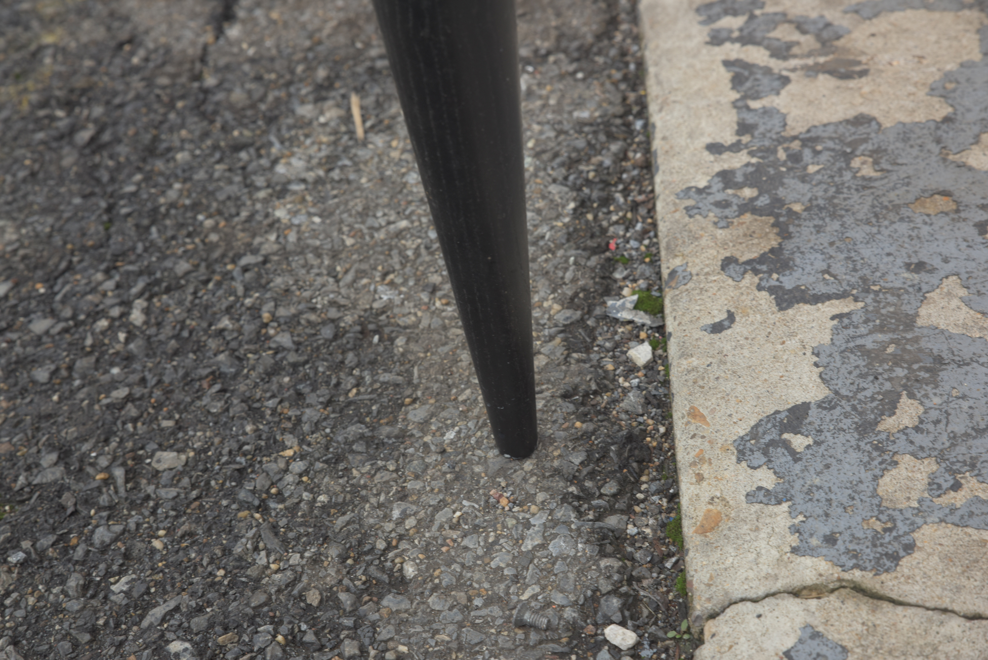Kidney Bean Shaped Glass Coffee Table