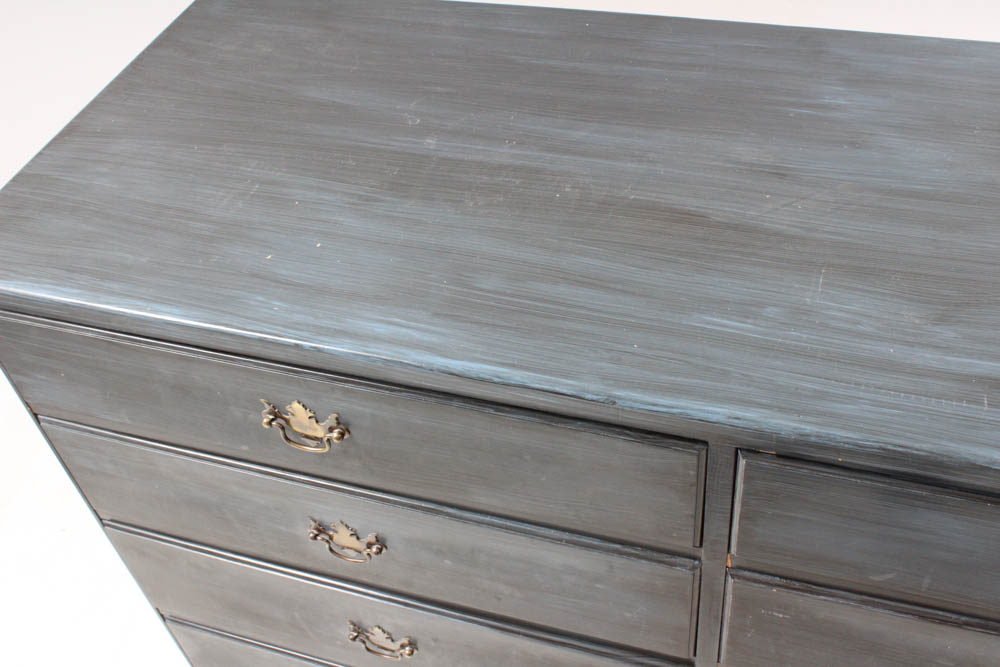 Chest of Drawers with Painted Finish
