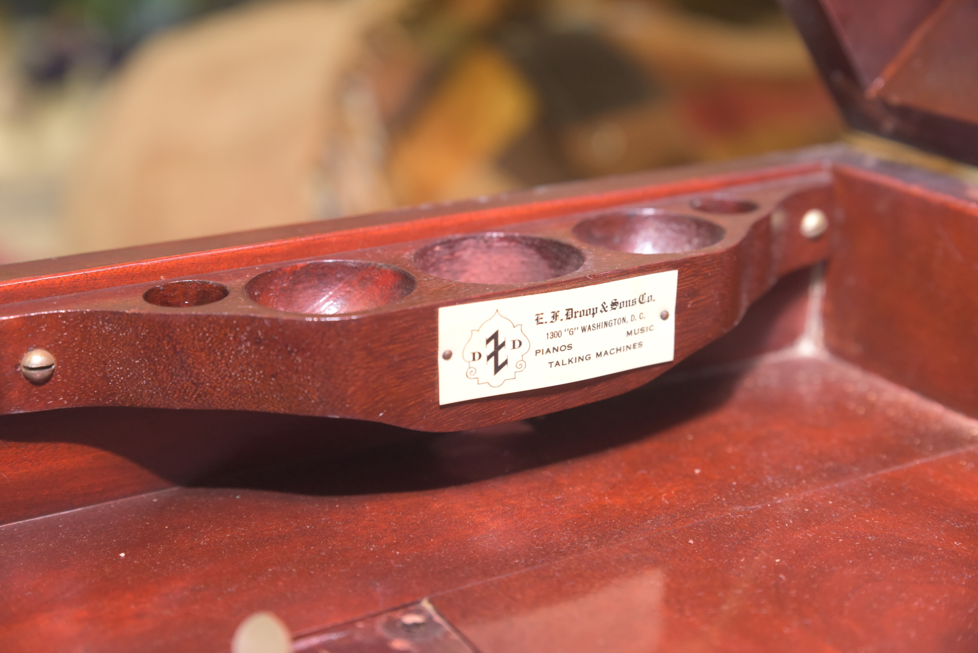 Circa 1912 Mahogany Victor-Victrola