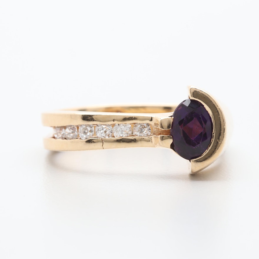 Contemporary 14K Yellow Gold Amethyst and Diamond Ring