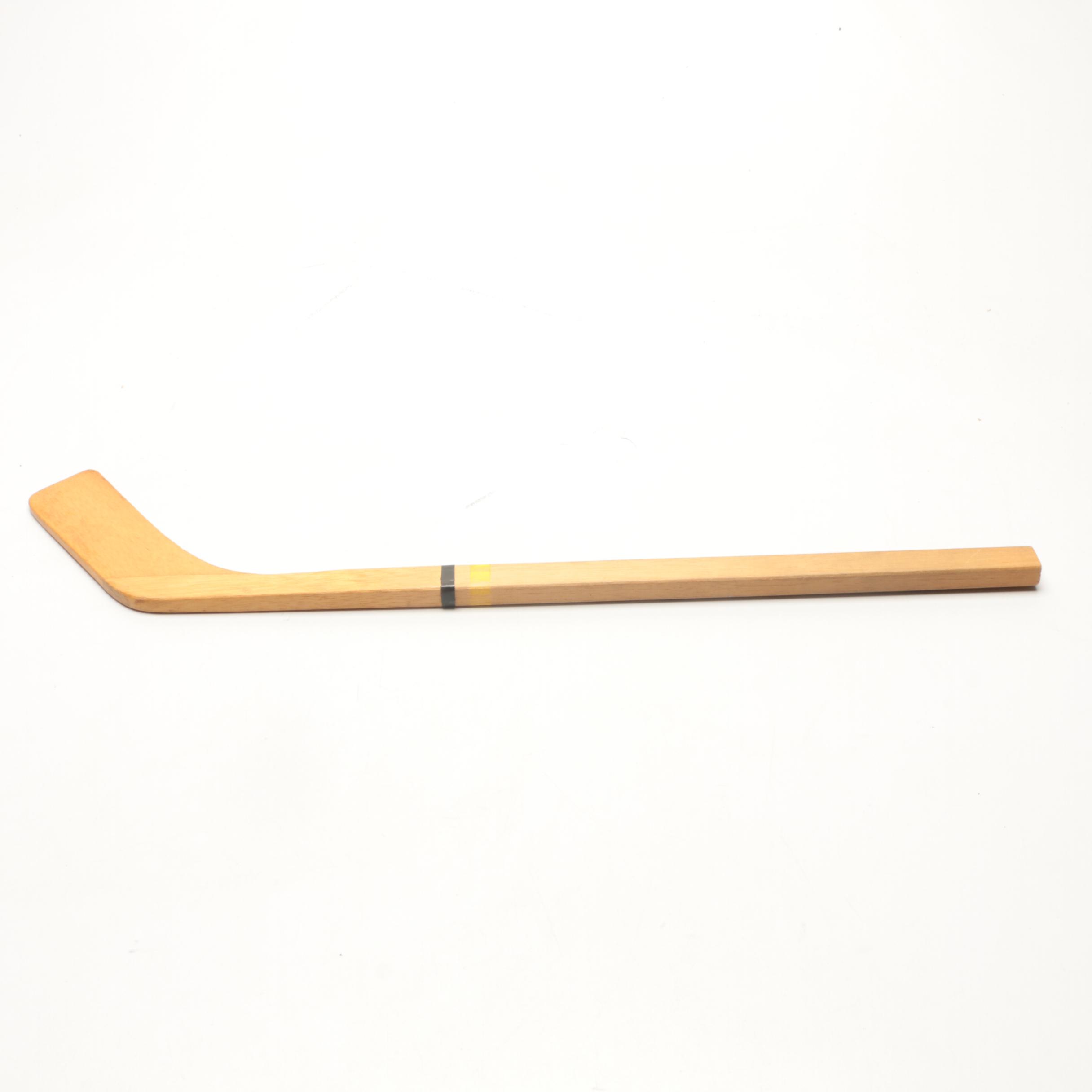 Stingers Souvenir Hockey Stick with a 1971 Cake Topper