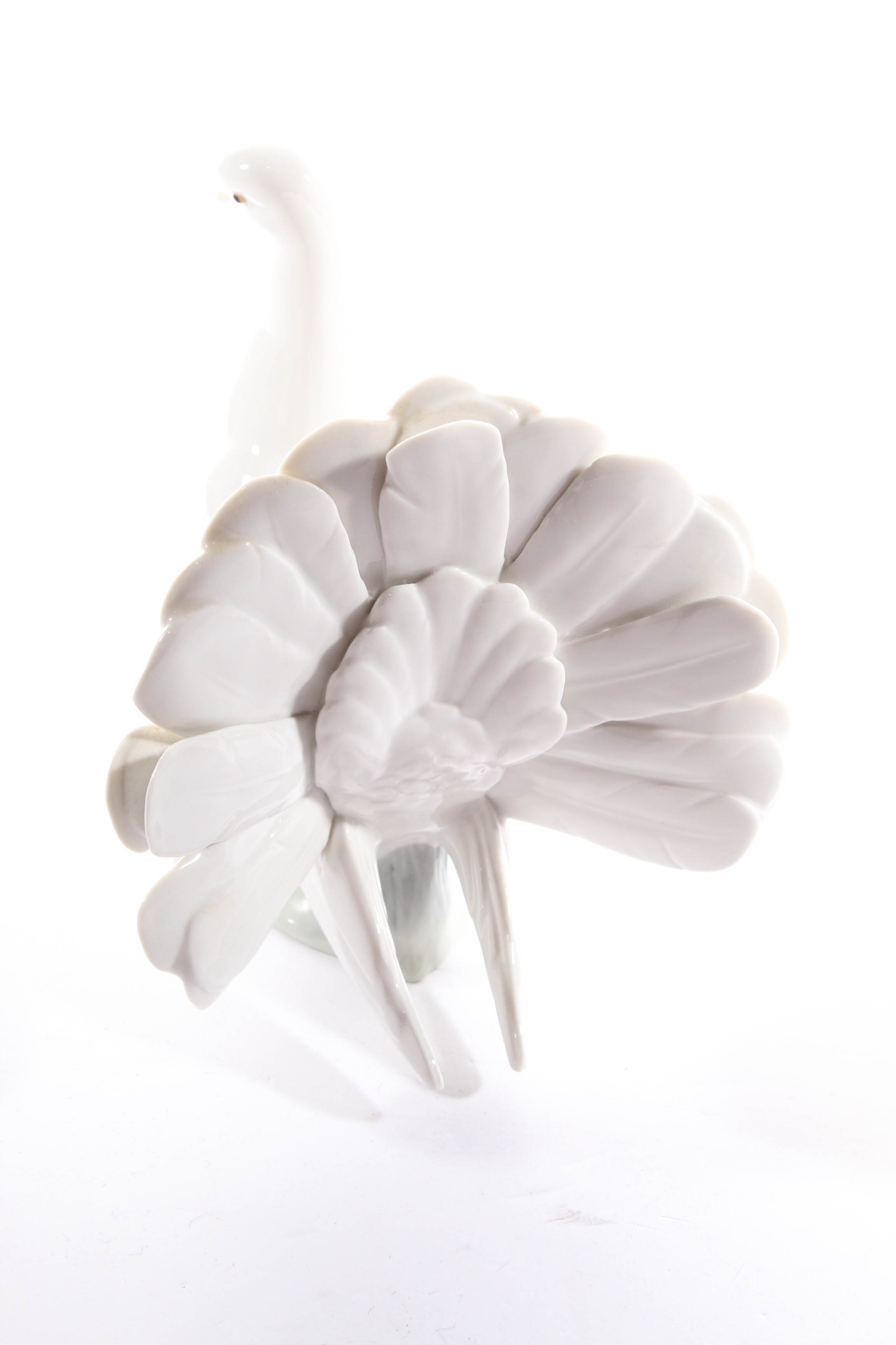 Lladro' "Kissing Doves" Porcelain Figurines