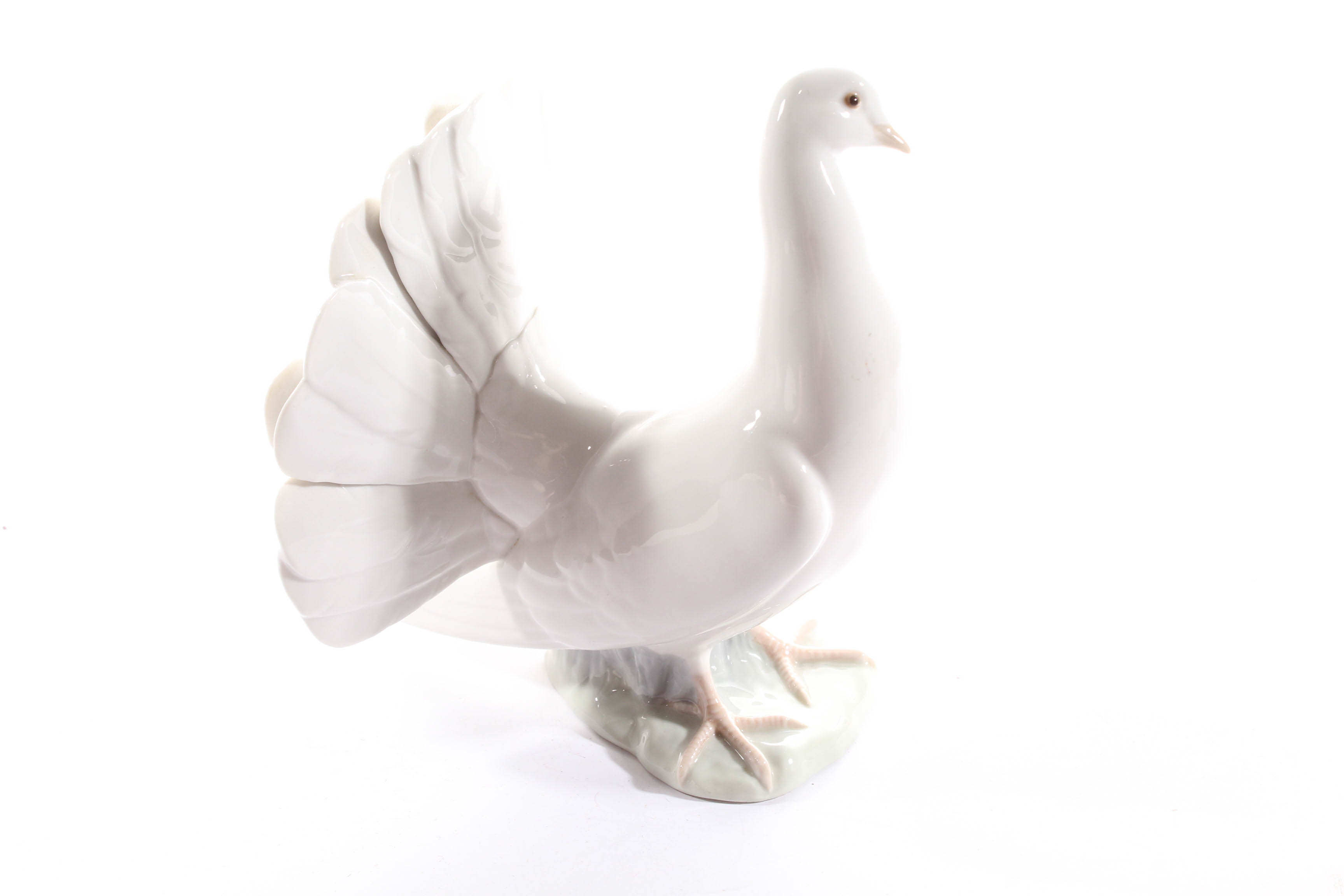 Lladro' "Kissing Doves" Porcelain Figurines