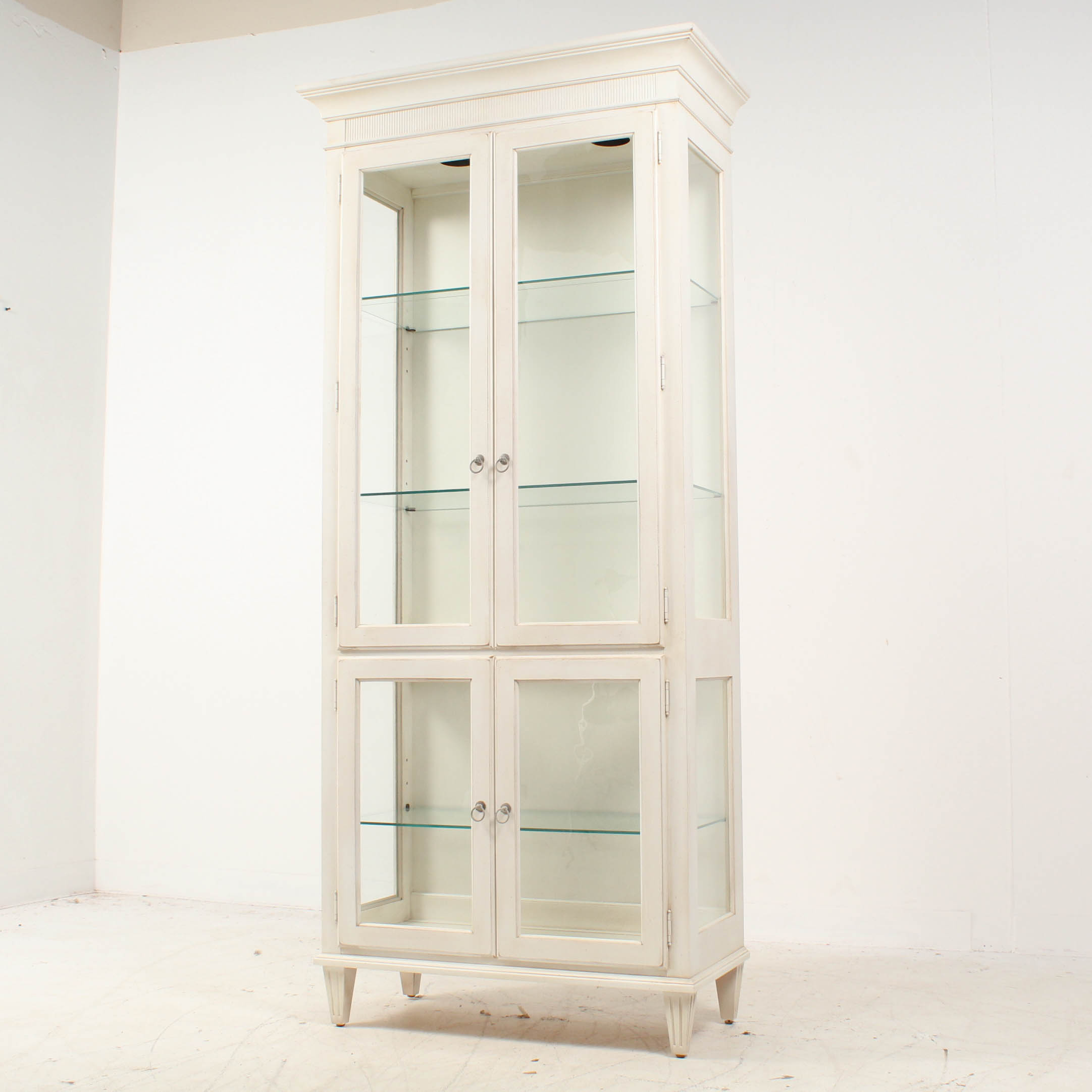 Ethan Allen "Swedish Home" China Cabinet