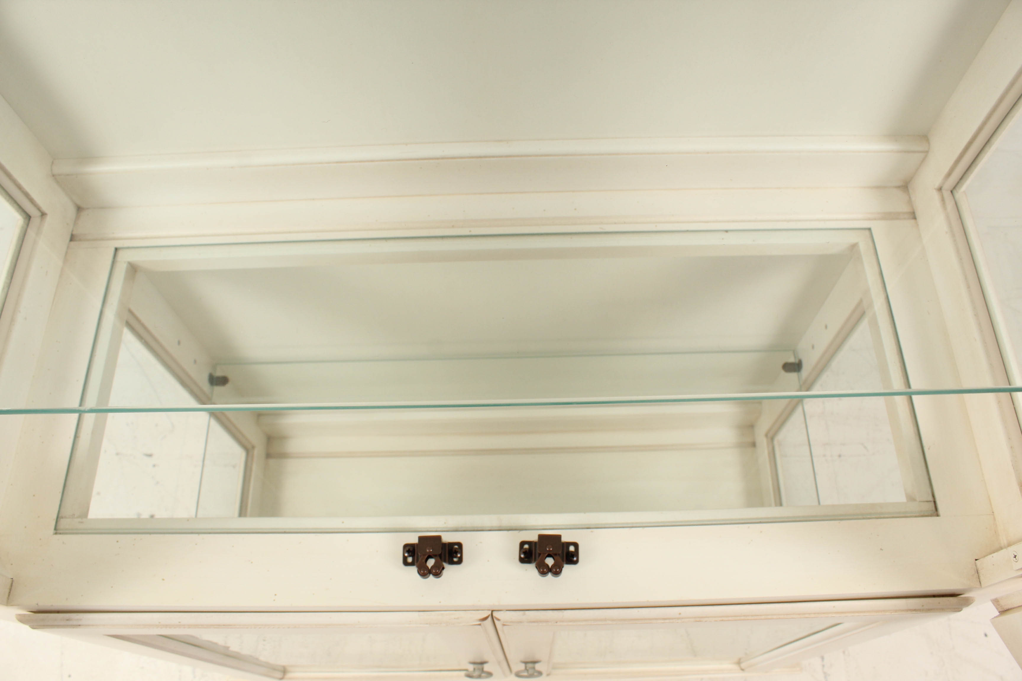 Ethan Allen "Swedish Home" China Cabinet