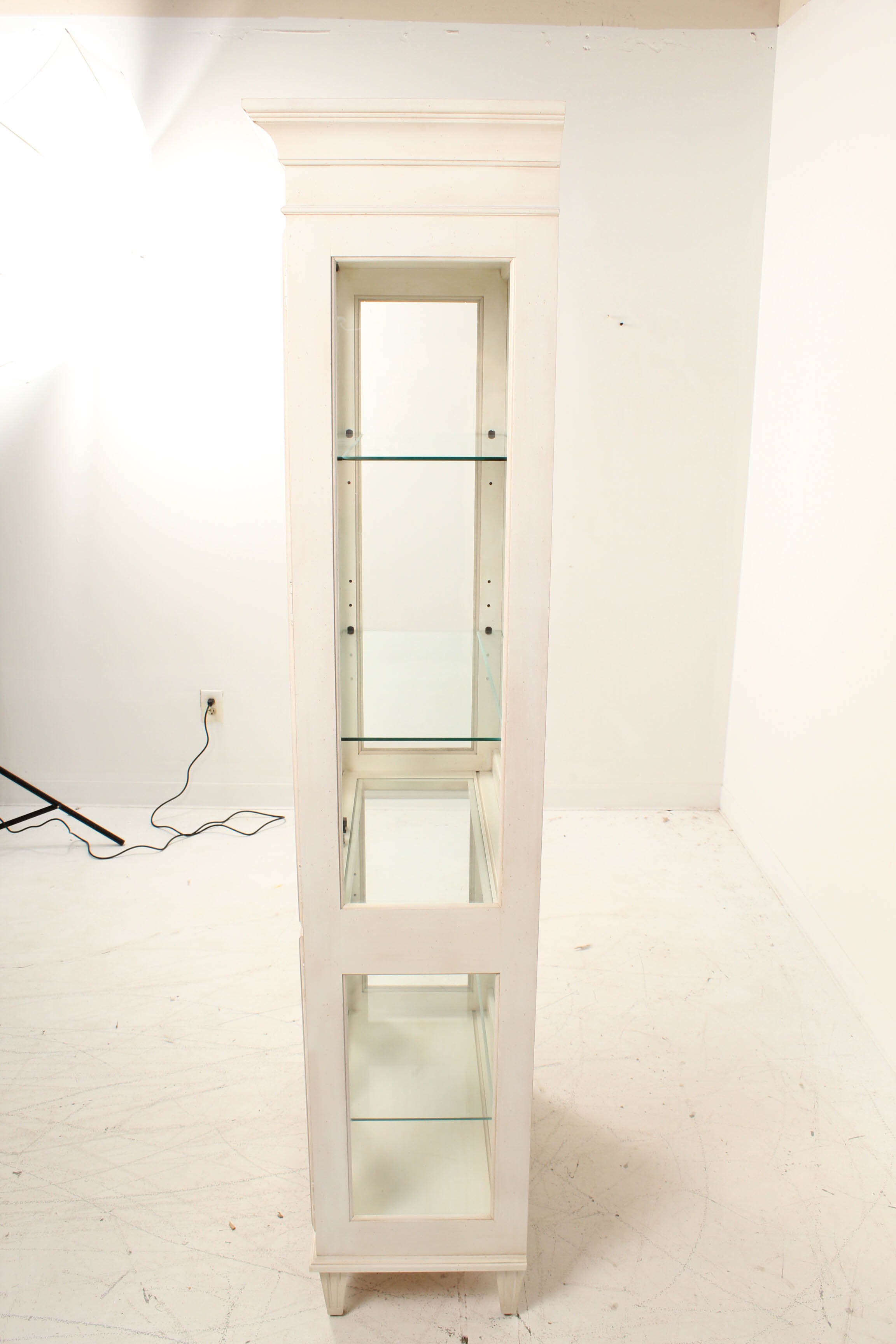 Ethan Allen "Swedish Home" China Cabinet