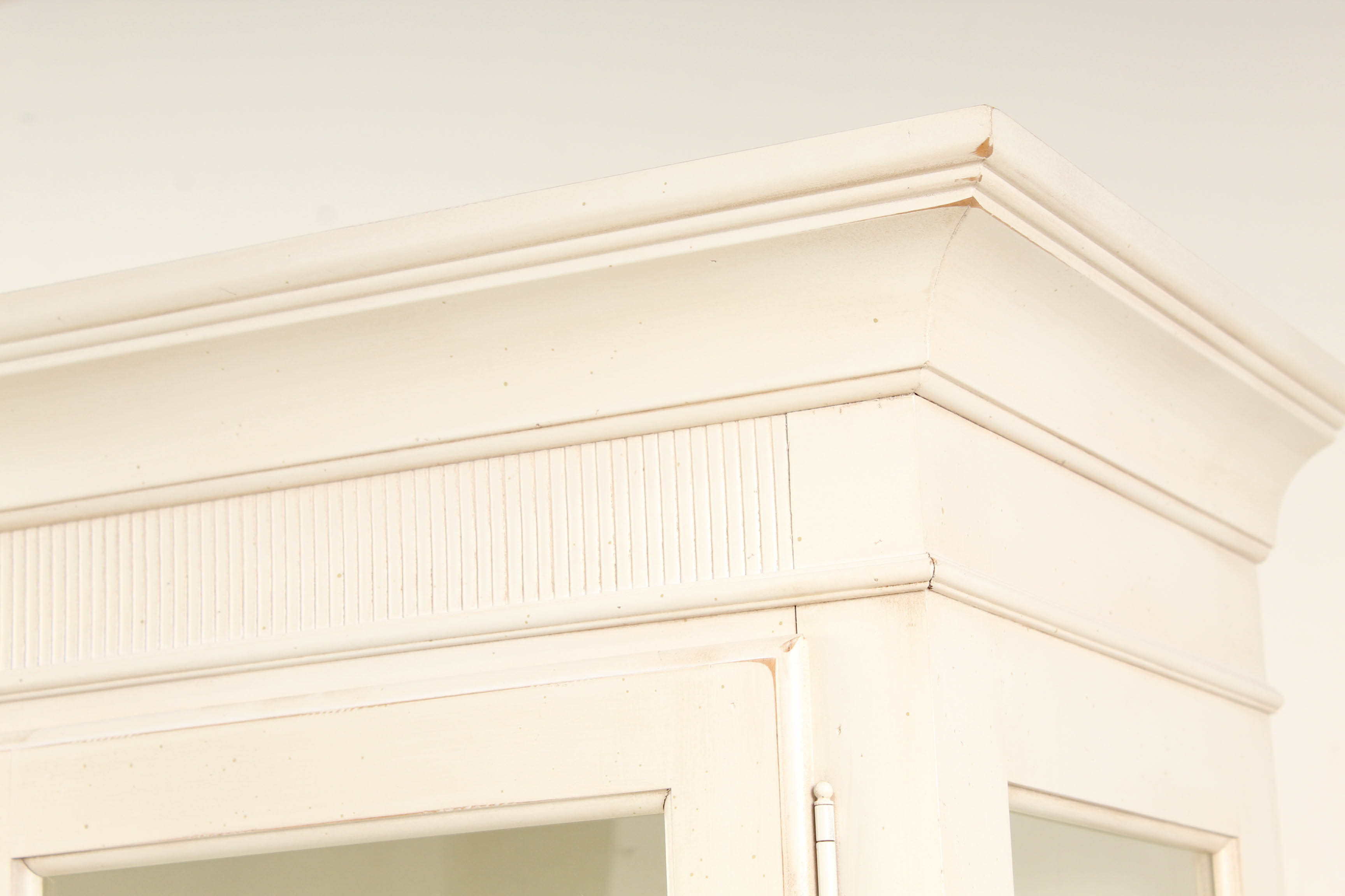 Ethan Allen "Swedish Home" China Cabinet