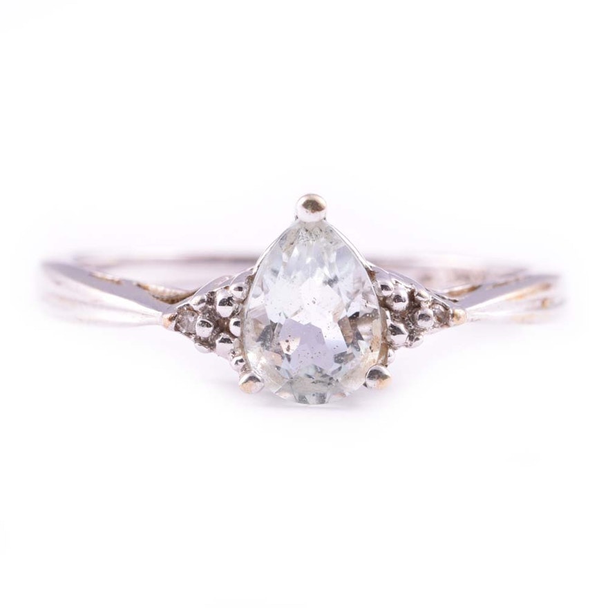 10K White Gold Aquamarine and Diamond Ring