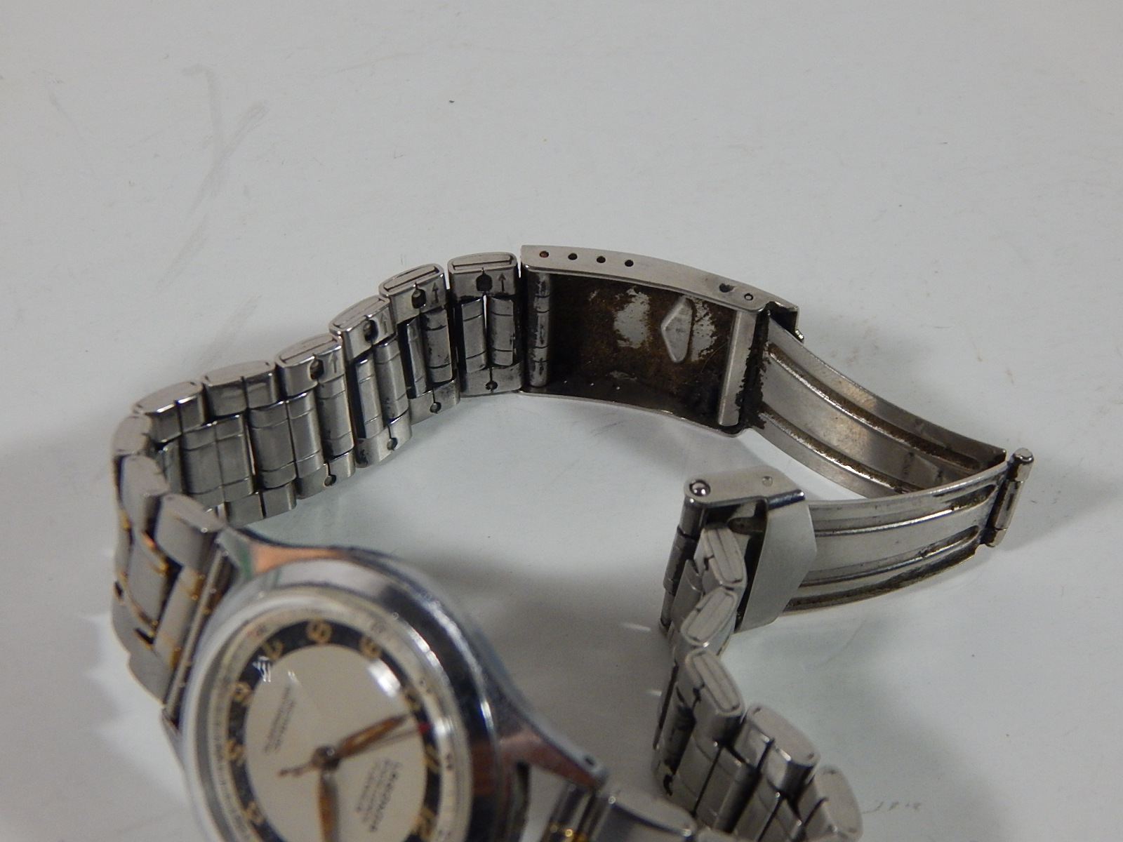 Lagonda Excellence 17 Jewel Incabloc Swiss Watch