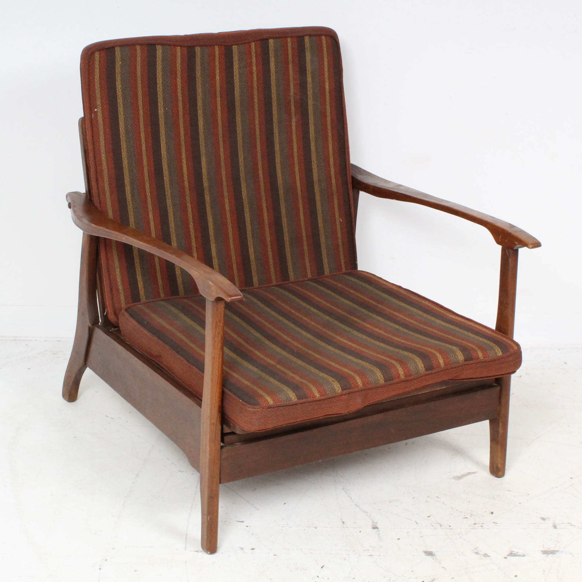 Danish Modern Convertible Teak Lounge Chair