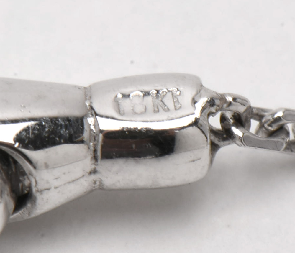 Gregg Ruth 18K White Gold 1.60 CTW Diamond Necklace