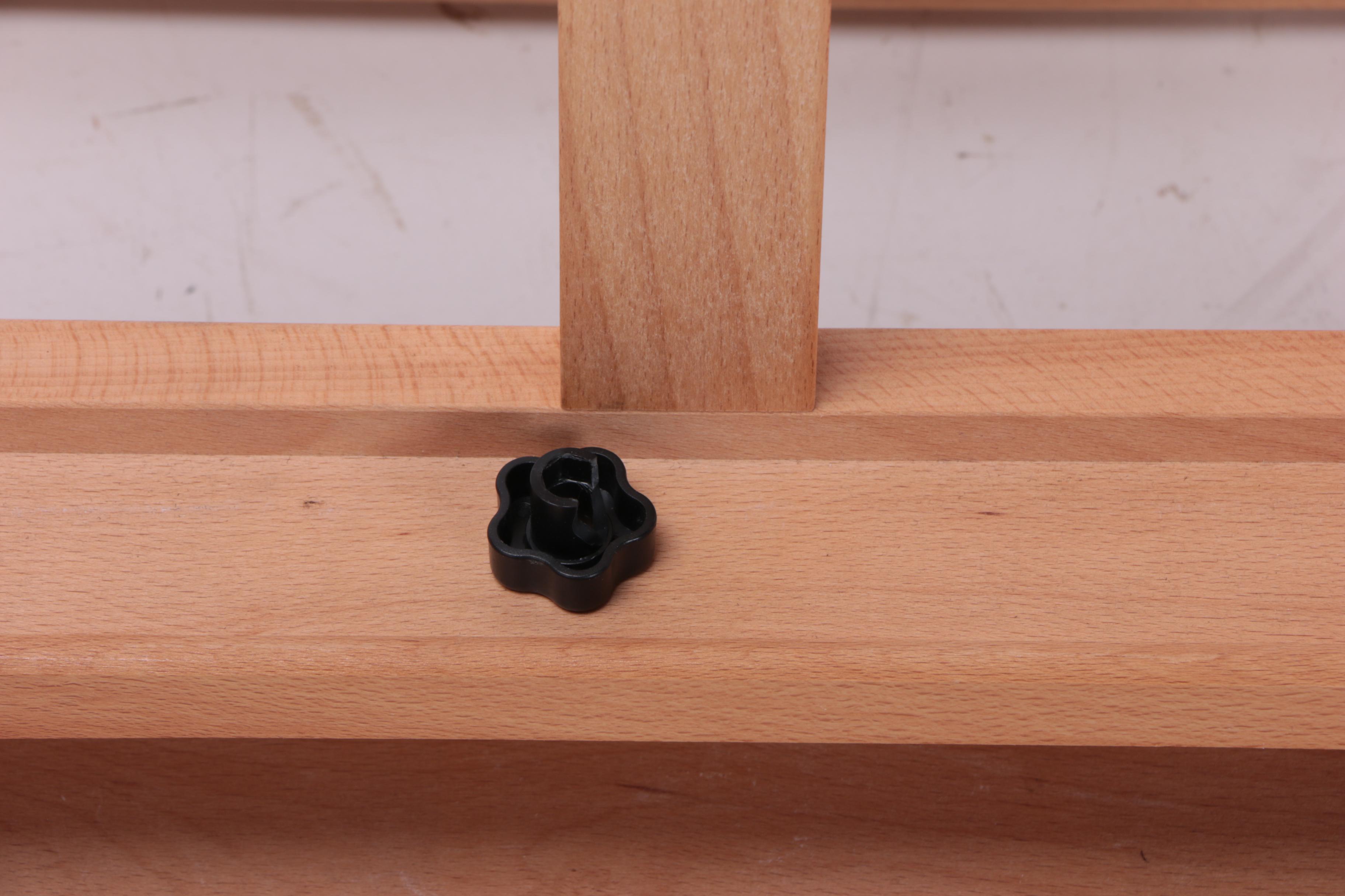 Adjustable Wooden Art Easel