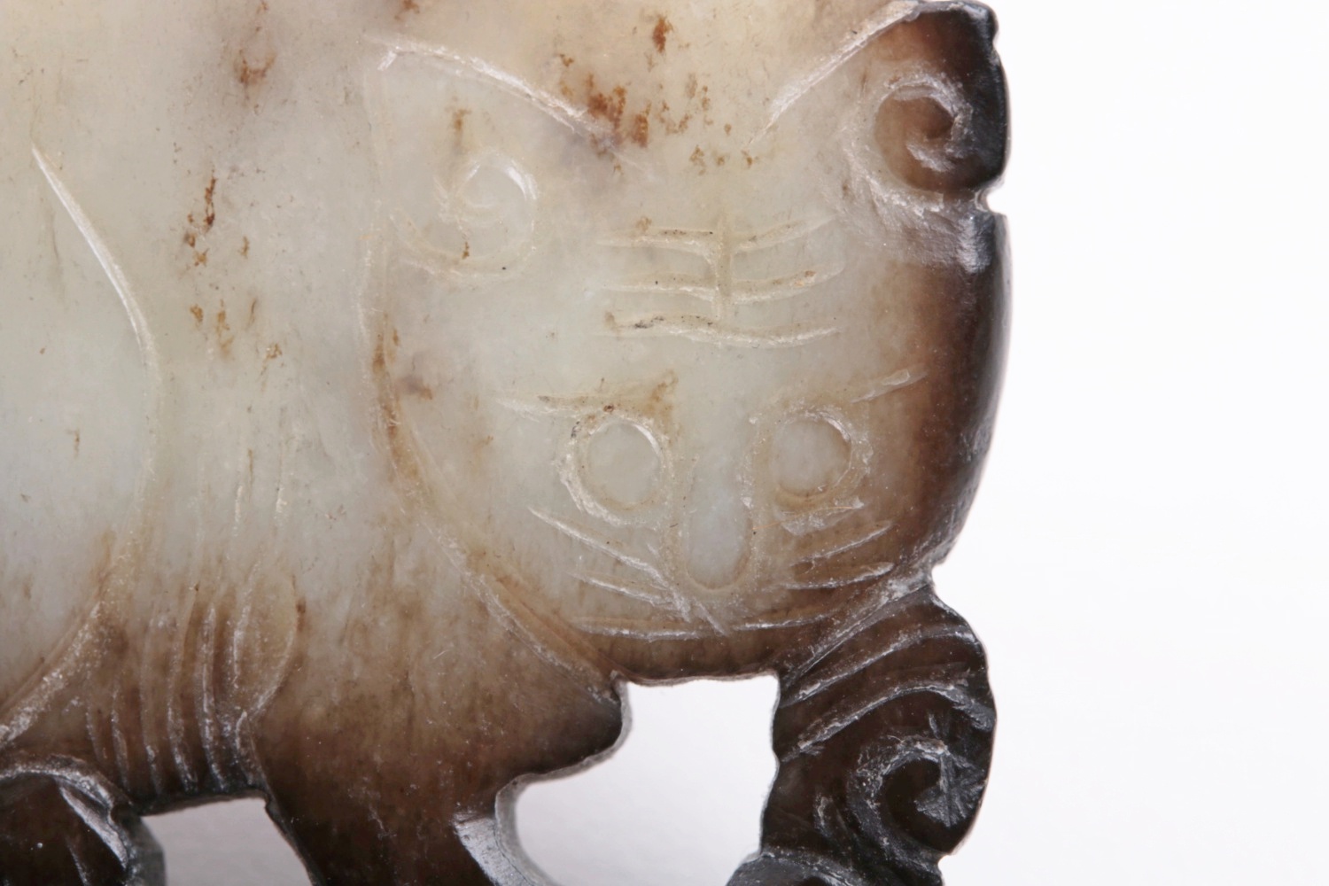 Chinese Ming Dynasty Carved Nephrite Jade Cat
