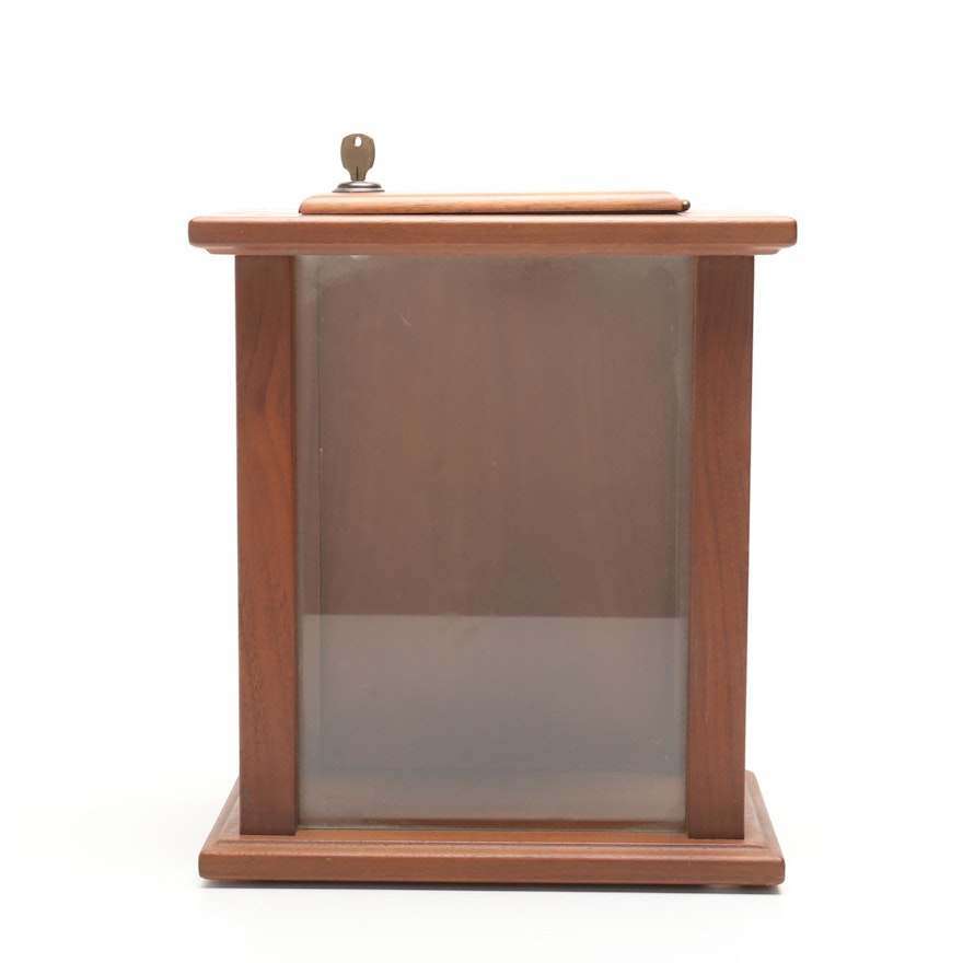 Wooden Counter Top Display Case with Lock and Key