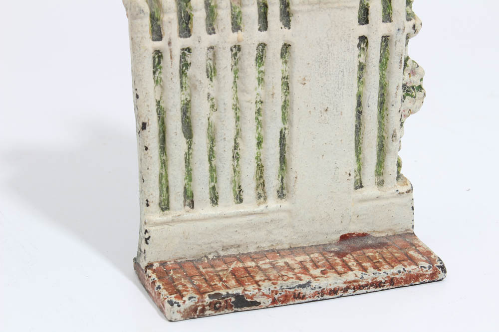 Cast Iron Salem, Massachusetts Figural Fence Post Doorstop