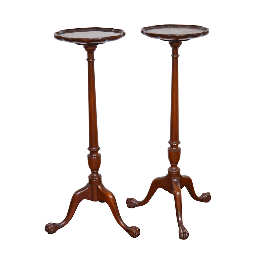 Pair of Imperial "Jeffersonian Group" Mahogany Plant Stands, 20th Century