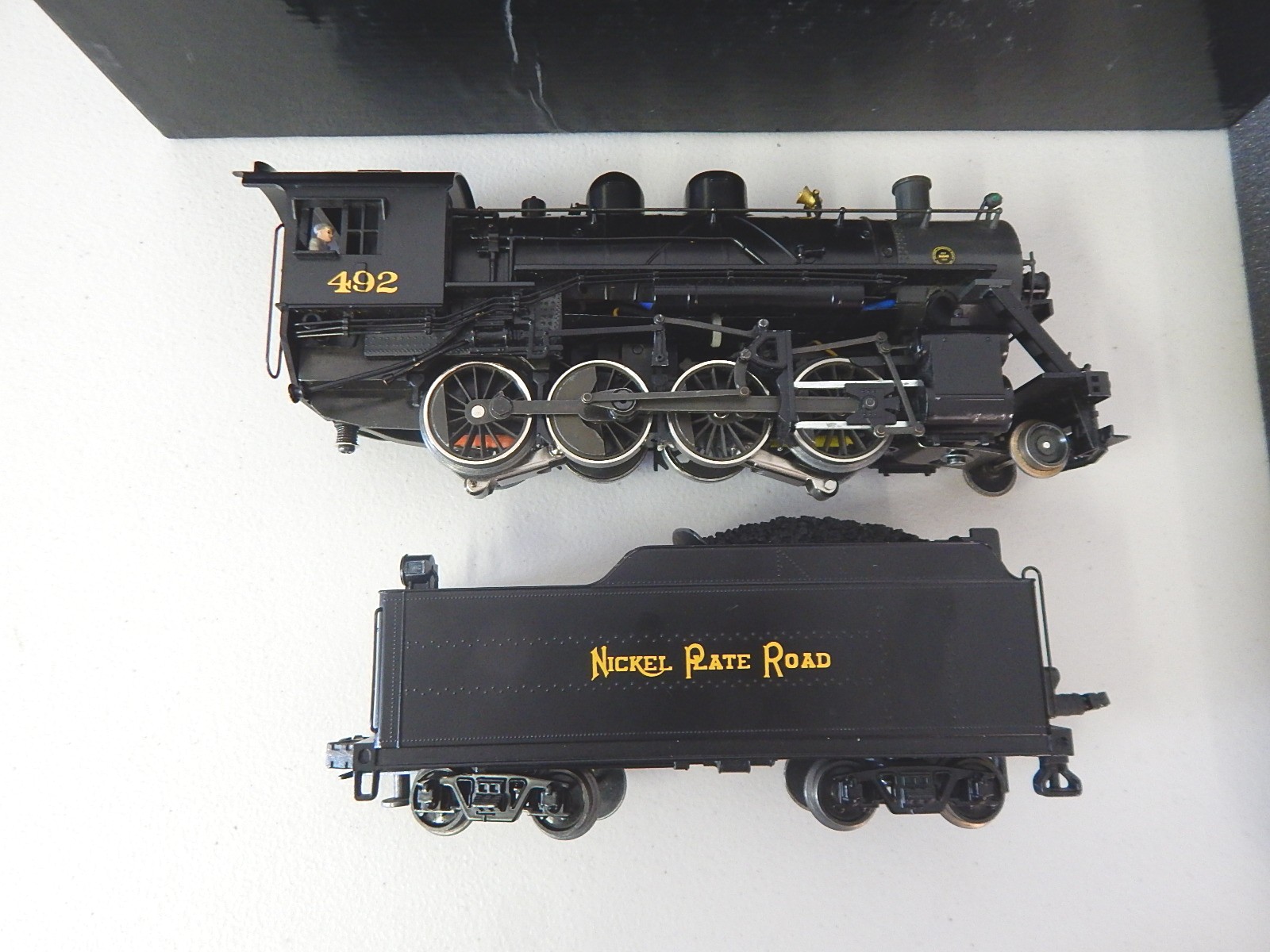 Weaver Baldwin 2-8-0 Consolidation Steam Engine and Tender with Box Gold Edition