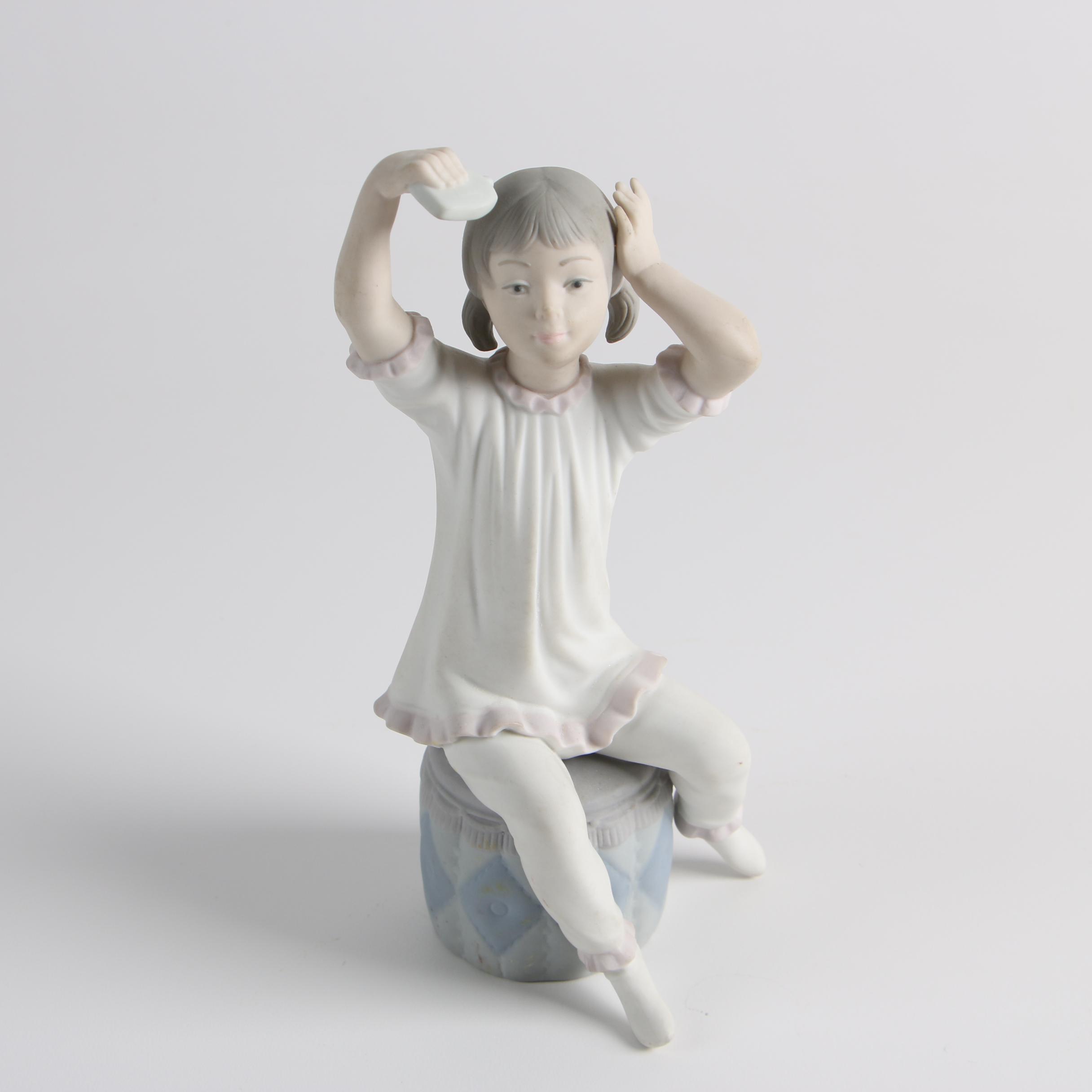 Lladró "Girl Shampooing" Bisque Figurine