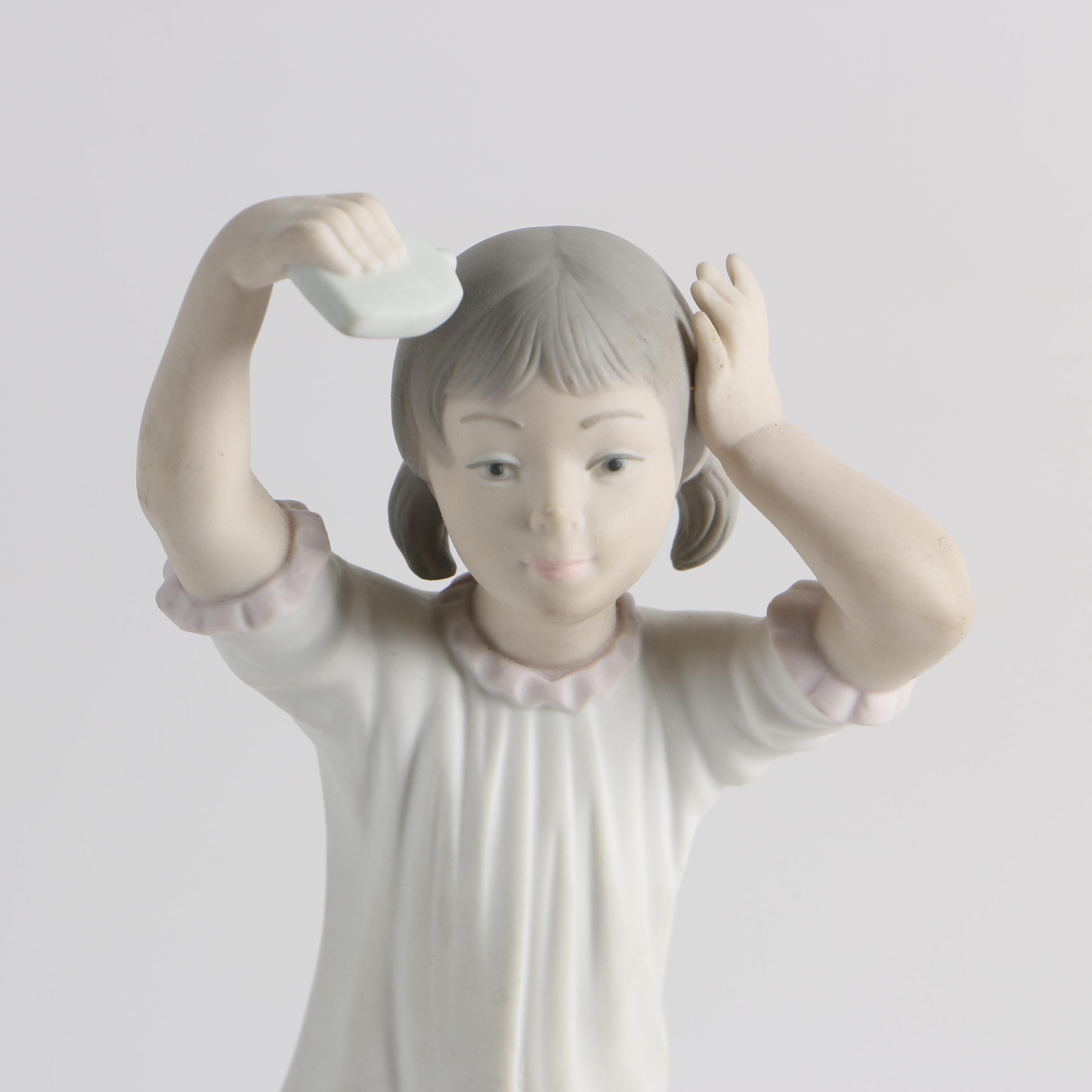 Lladró "Girl Shampooing" Bisque Figurine